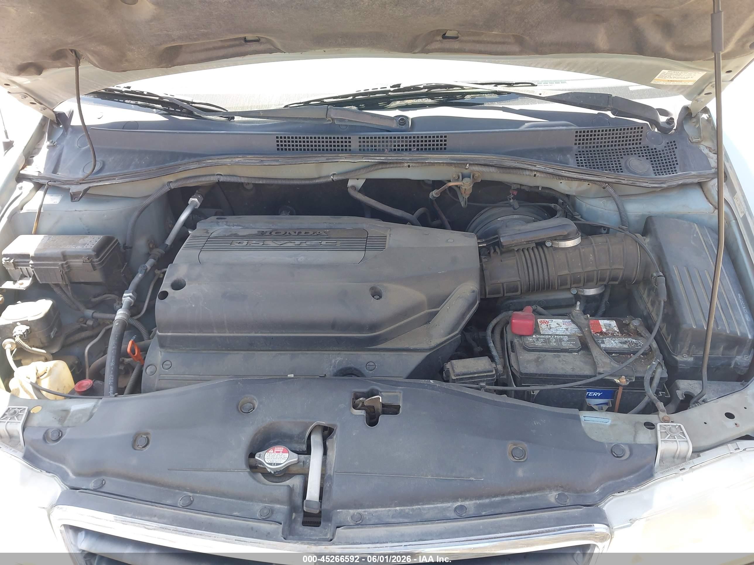 2003 Honda Odyssey Lx Silver vin: 5FNRL18593B090338