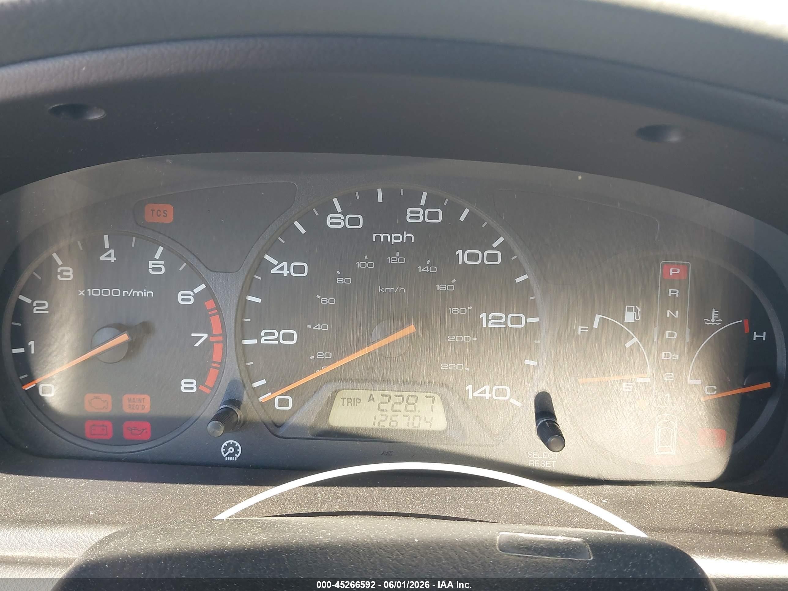 2003 Honda Odyssey Lx Silver vin: 5FNRL18593B090338