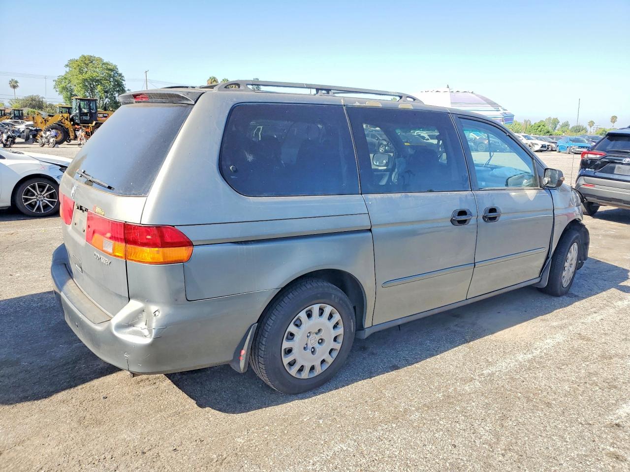 2002 Honda Odyssey Lx Gray vin: 5FNRL185X2B019518