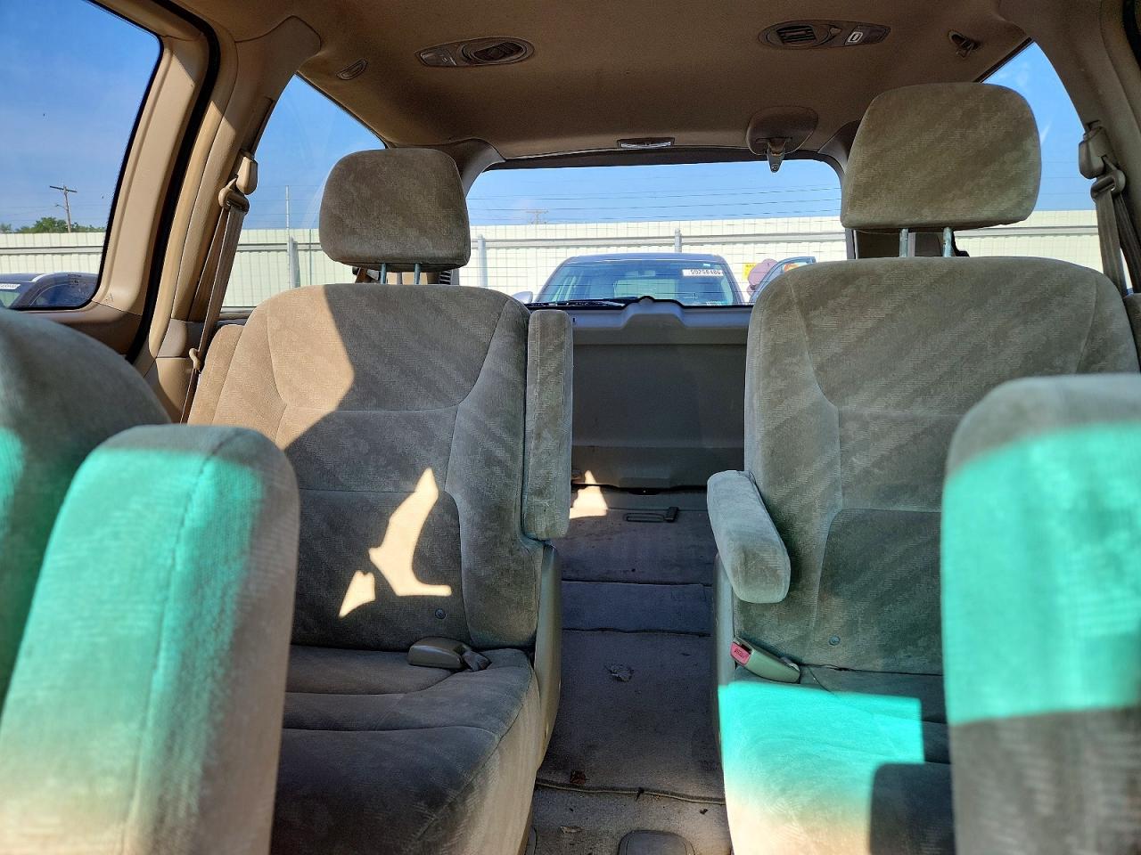 2004 Honda Odyssey Ex Red vin: 5FNRL18604B148511