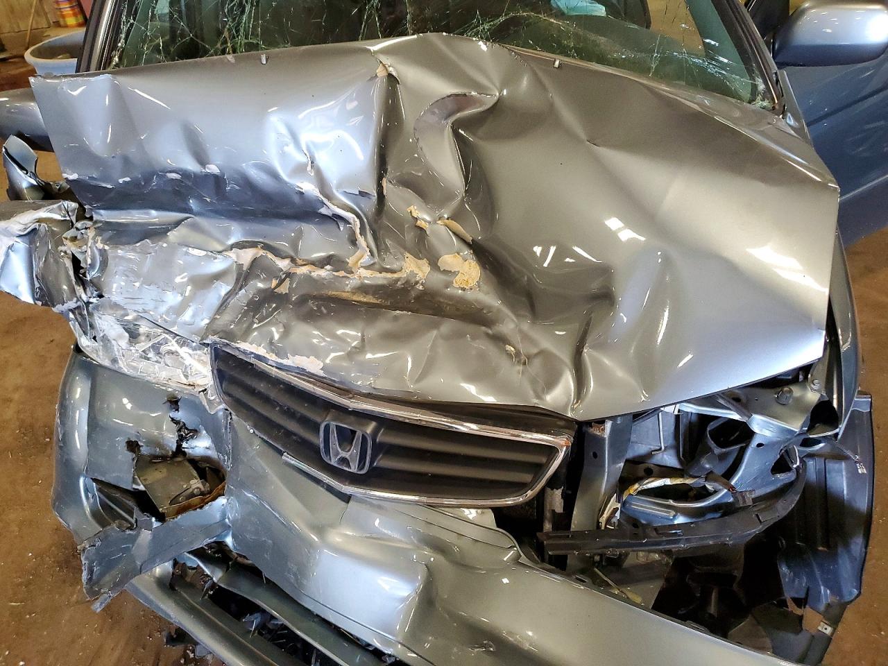 2002 Honda Odyssey Ex Silver vin: 5FNRL18612B000381