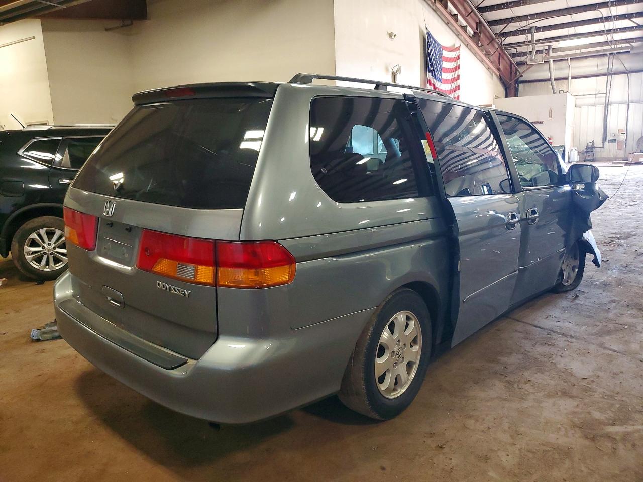 2002 Honda Odyssey Ex Silver vin: 5FNRL18612B000381