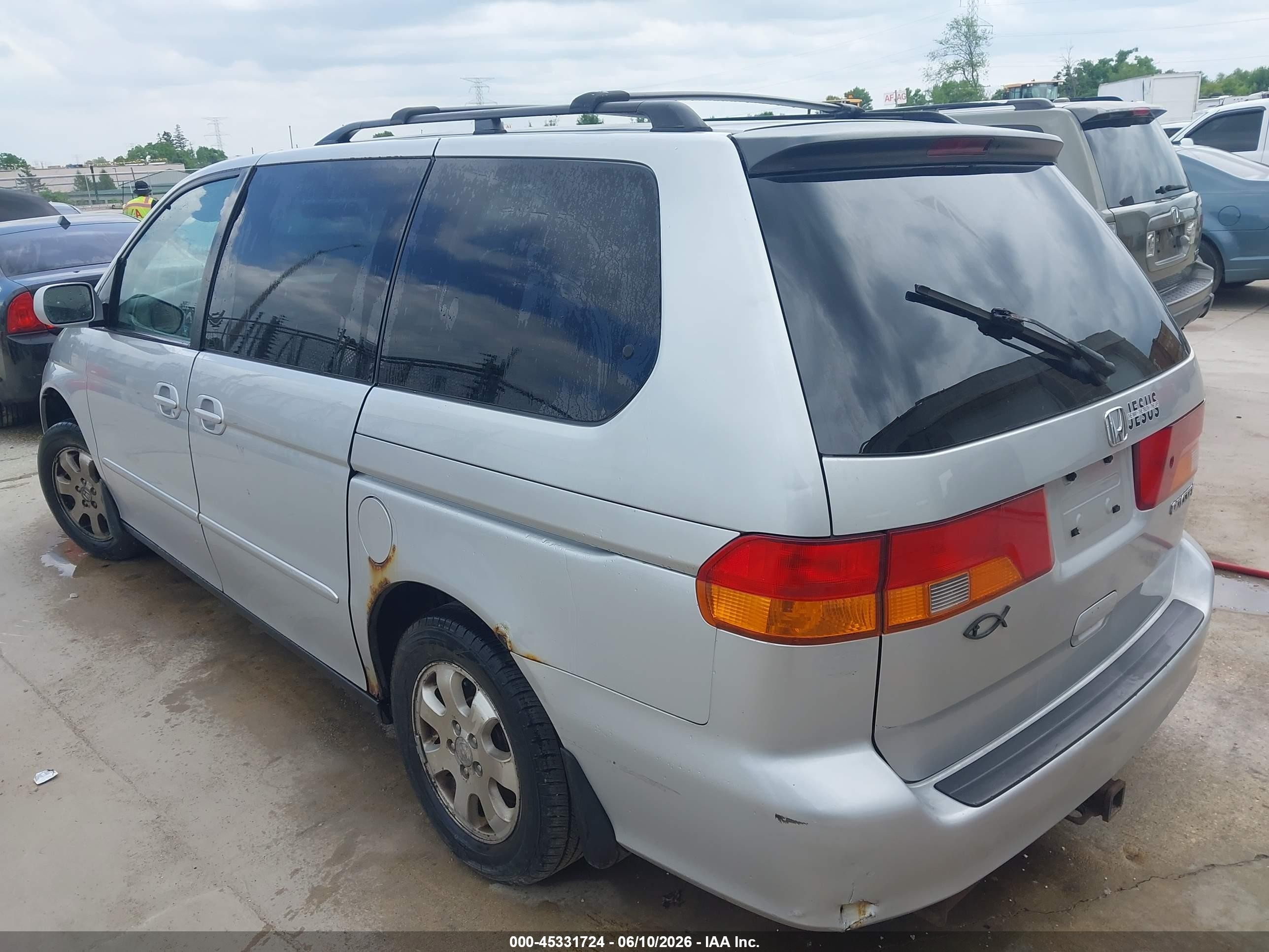2002 Honda Odyssey Ex Silver vin: 5FNRL18612B035177