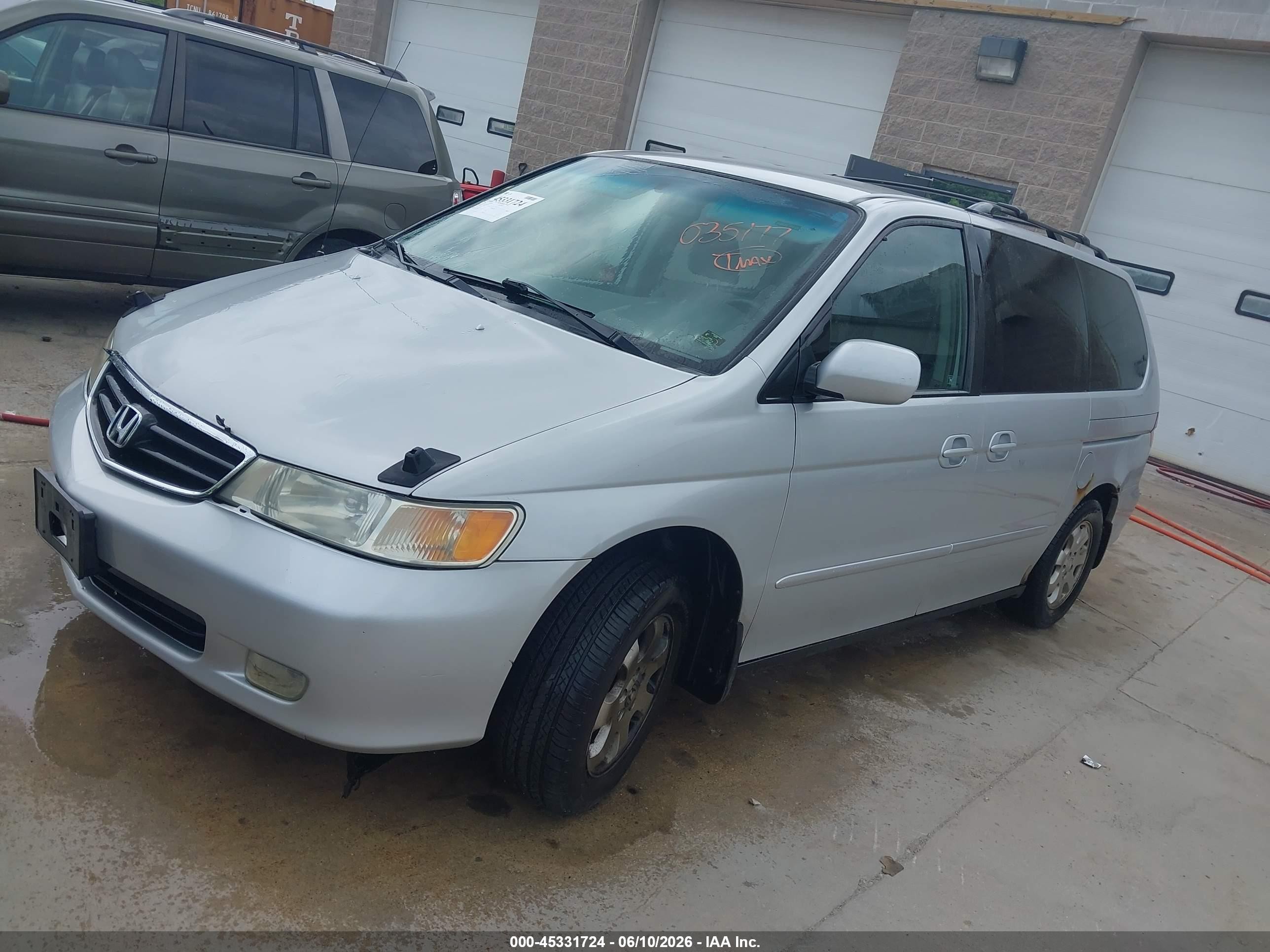 2002 Honda Odyssey Ex Silver vin: 5FNRL18612B035177