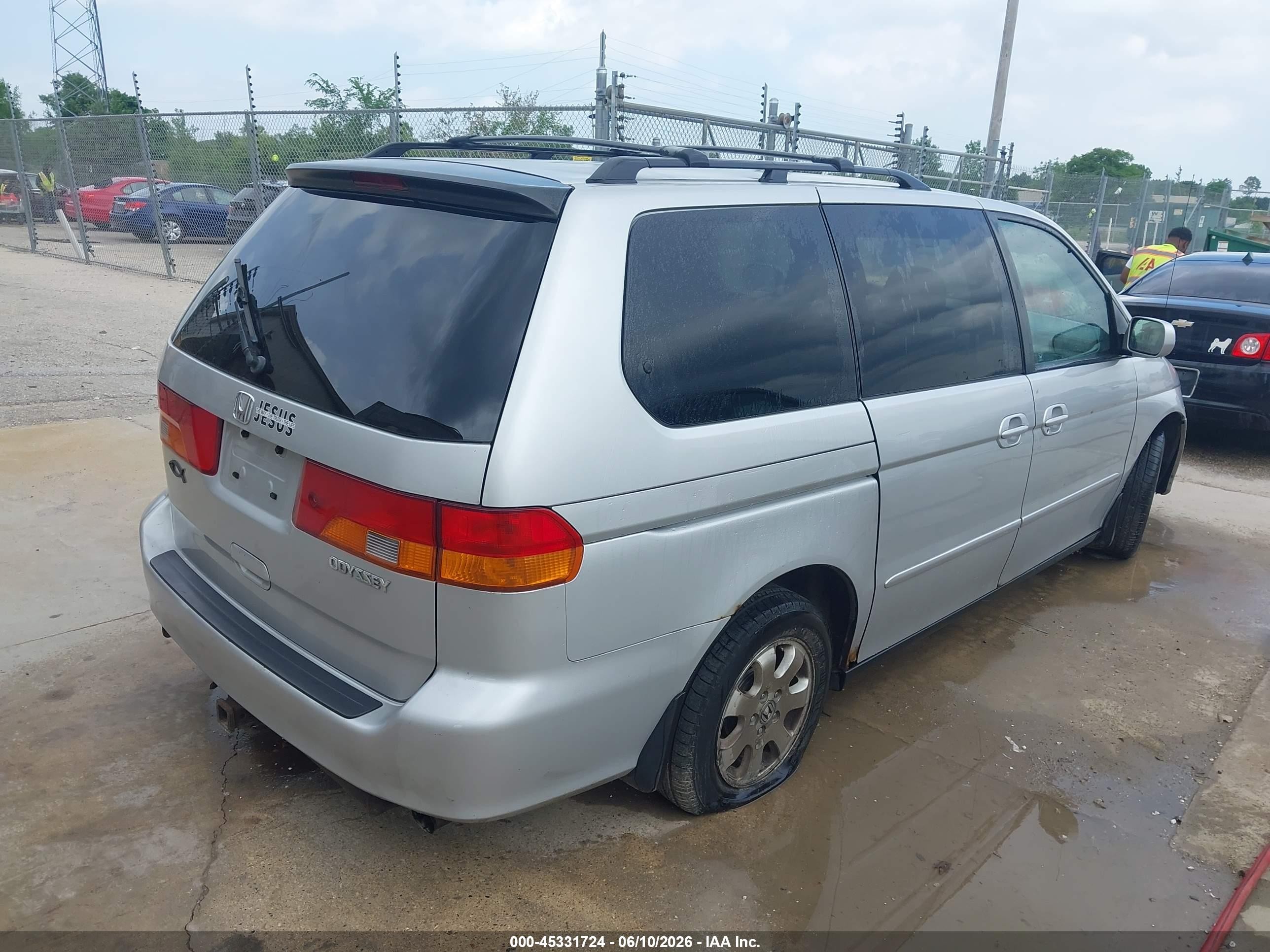 2002 Honda Odyssey Ex Silver vin: 5FNRL18612B035177