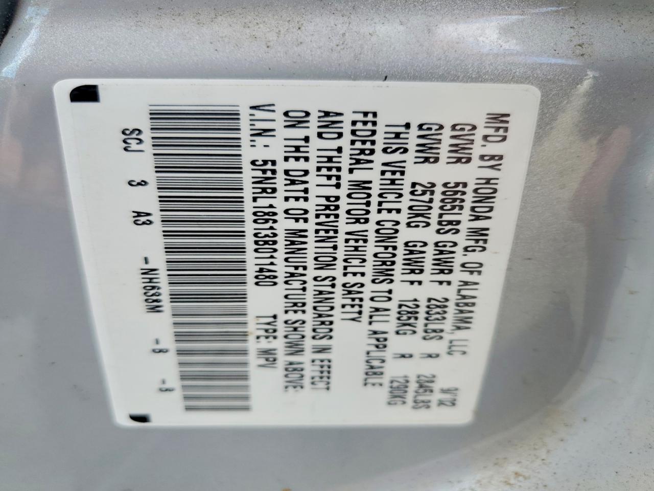 2003 Honda Odyssey Silver vin: 5FNRL18613B011480
