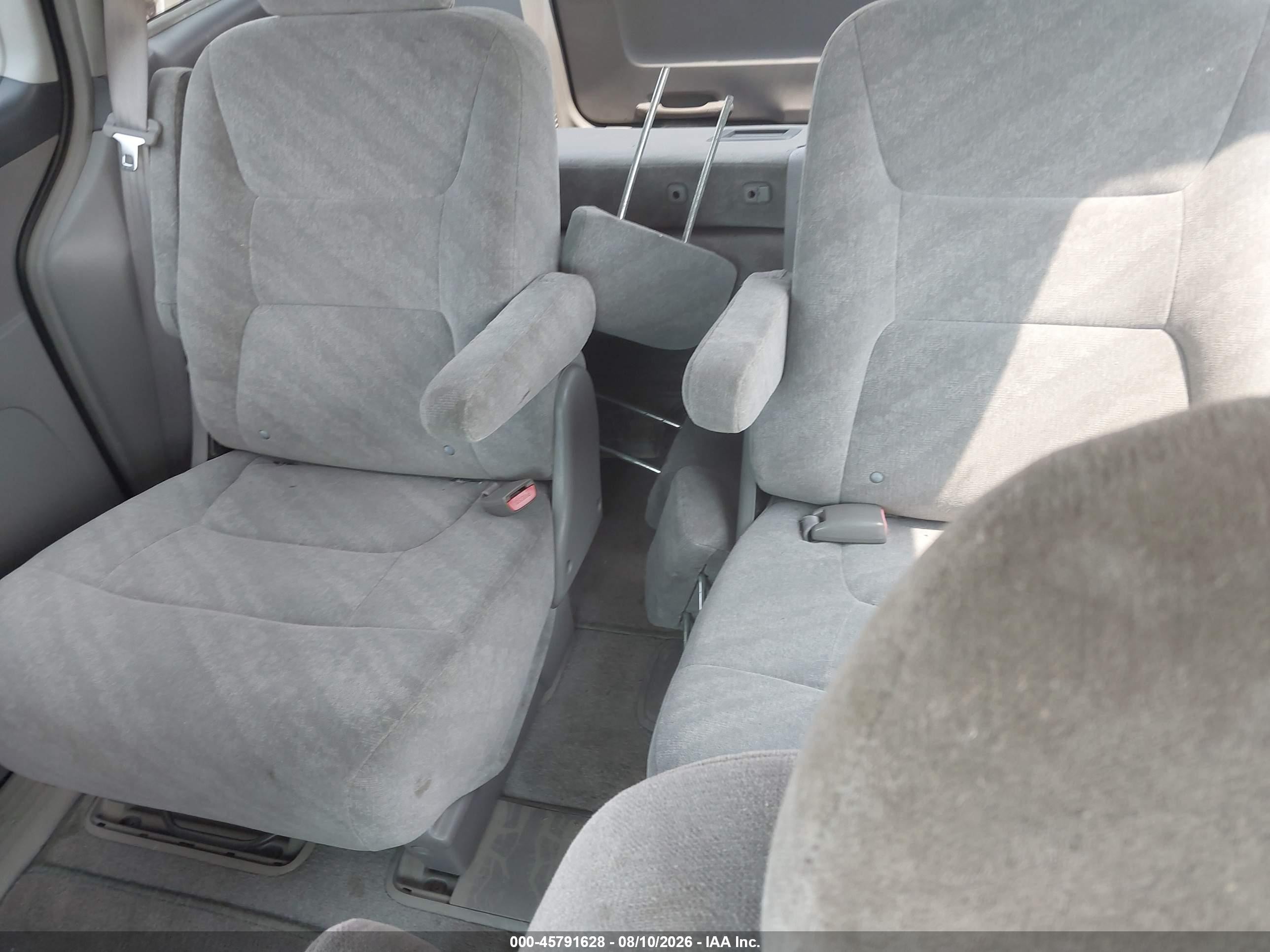 2003 Honda Odyssey Ex Silver vin: 5FNRL18613B013990