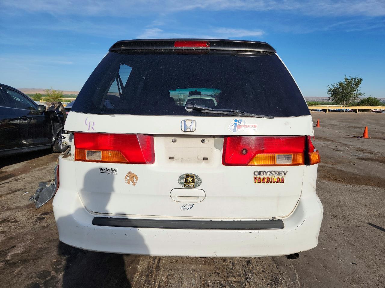 2003 Honda Odyssey Ex White vin: 5FNRL18613B082162