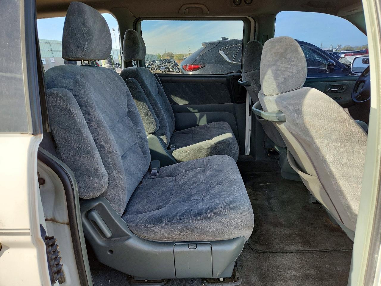2003 Honda Odyssey Ex White vin: 5FNRL18613B082162