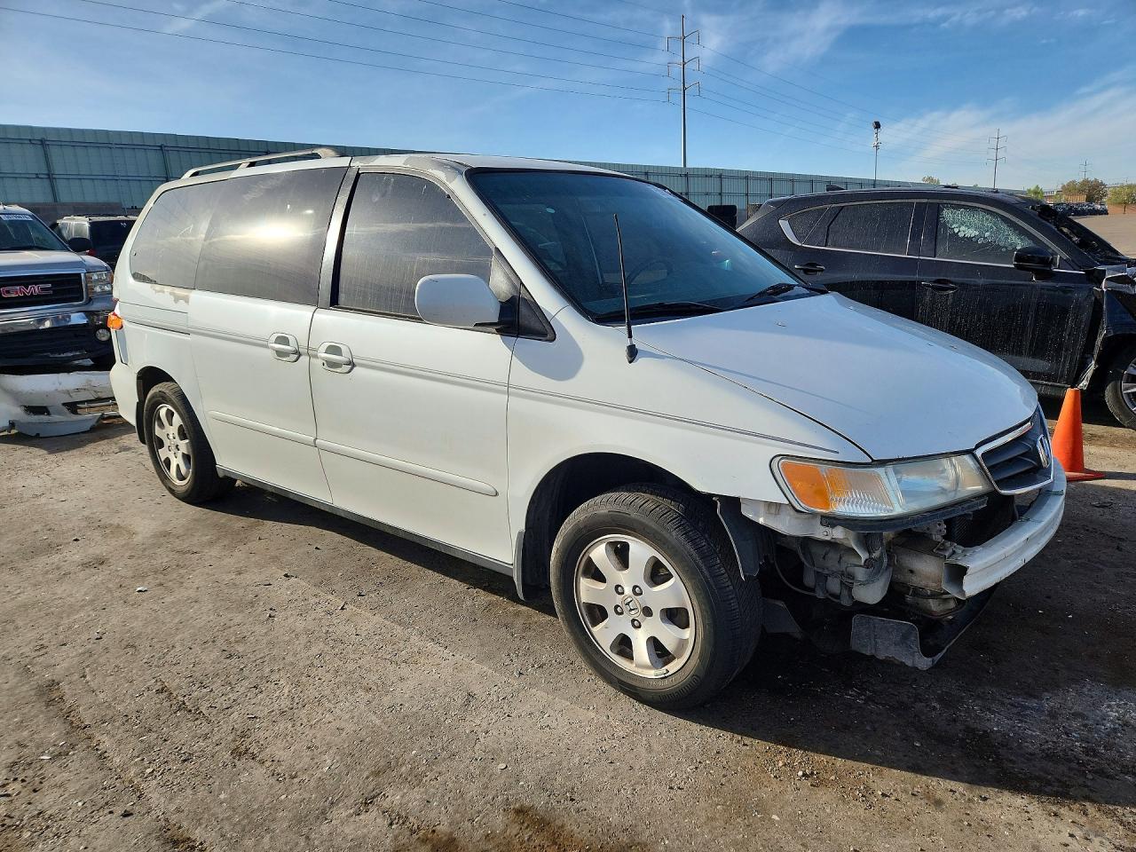 2003 Honda Odyssey Ex White vin: 5FNRL18613B082162
