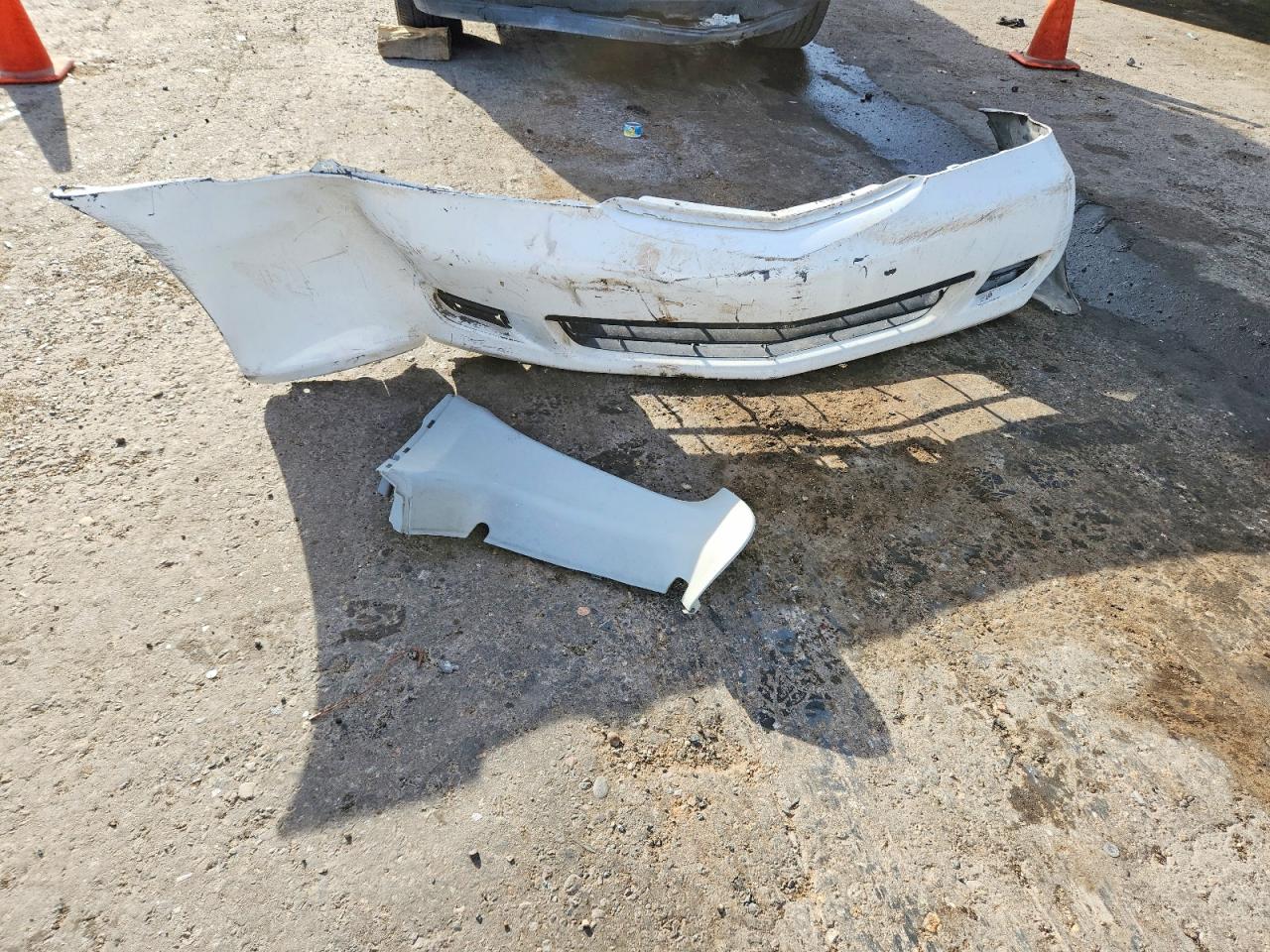 2003 Honda Odyssey Ex White vin: 5FNRL18613B082162