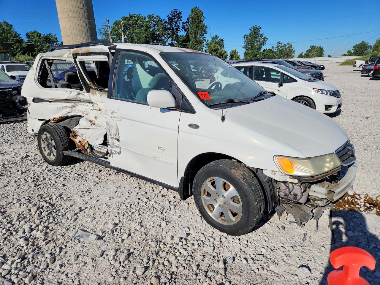 2004 Honda Odyssey Ex White vin: 5FNRL18624B108639