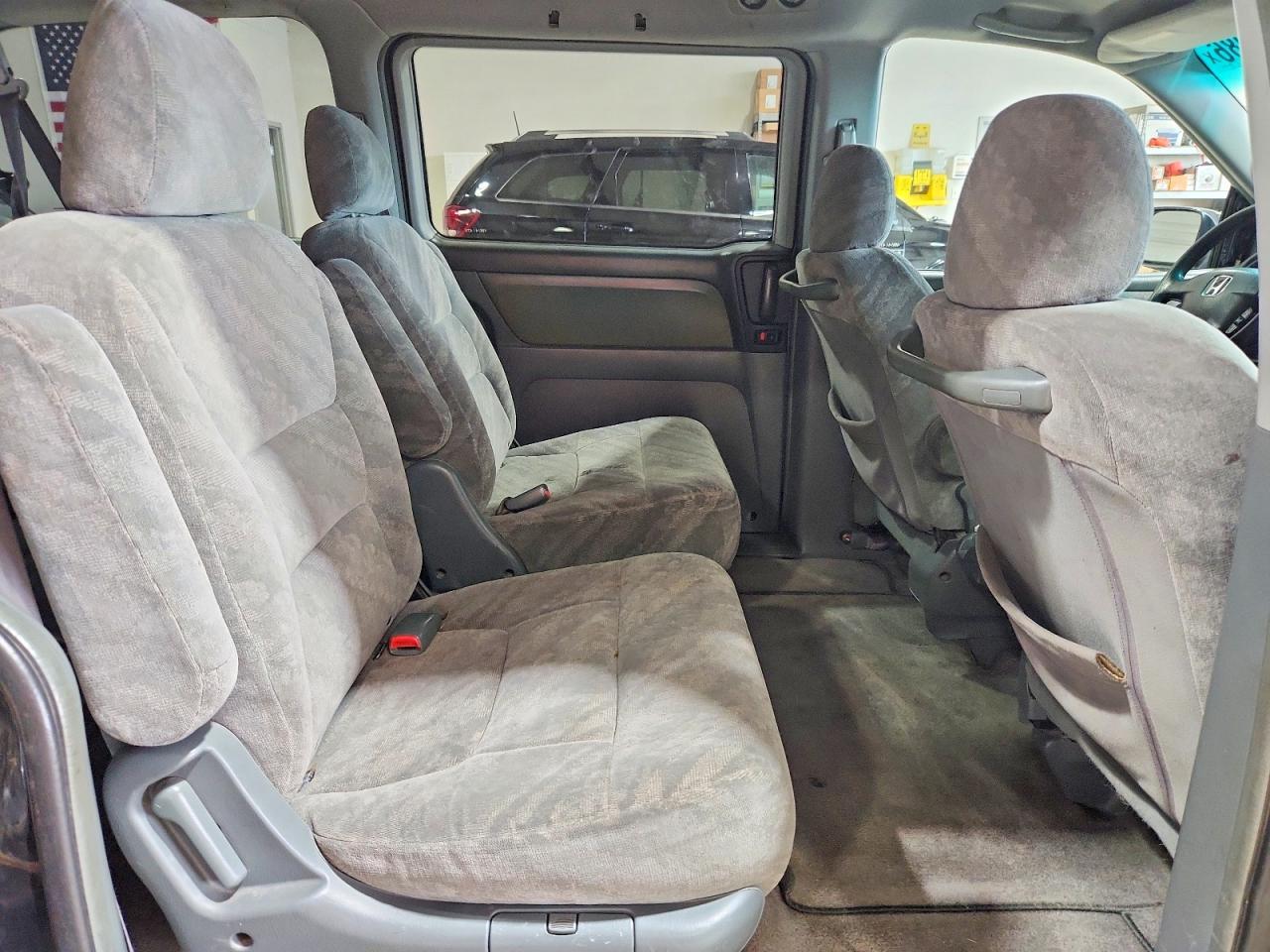 2004 Honda Odyssey Ex Blue vin: 5FNRL18634B041470