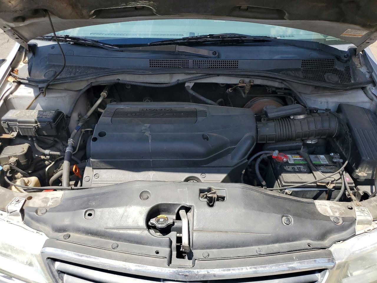 2004 Honda Odyssey Ex Silver vin: 5FNRL18634B074033