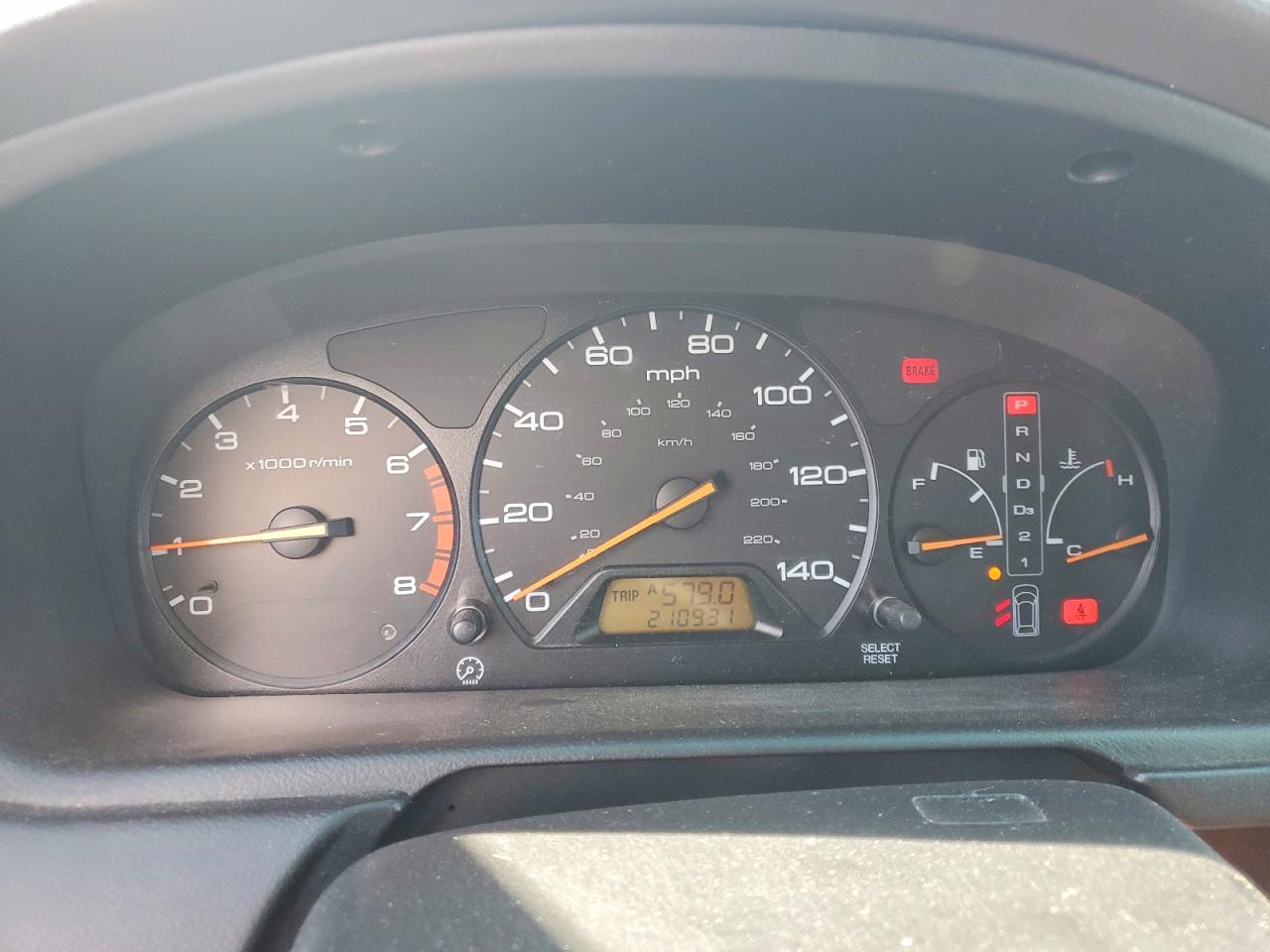 2004 Honda Odyssey Ex Silver vin: 5FNRL18634B074033