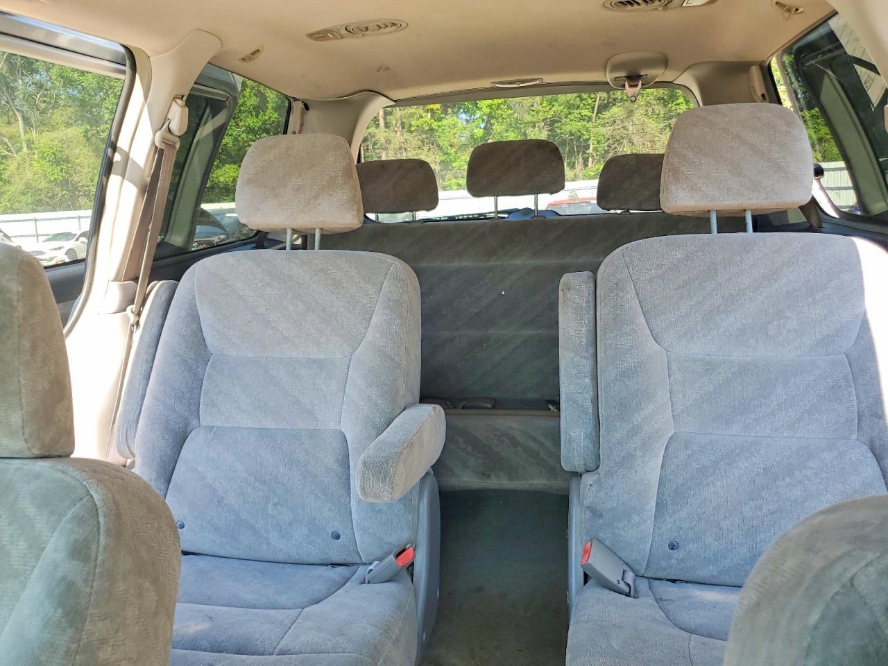 2002 Honda Odyssey Ex Silver vin: 5FNRL18652B022836