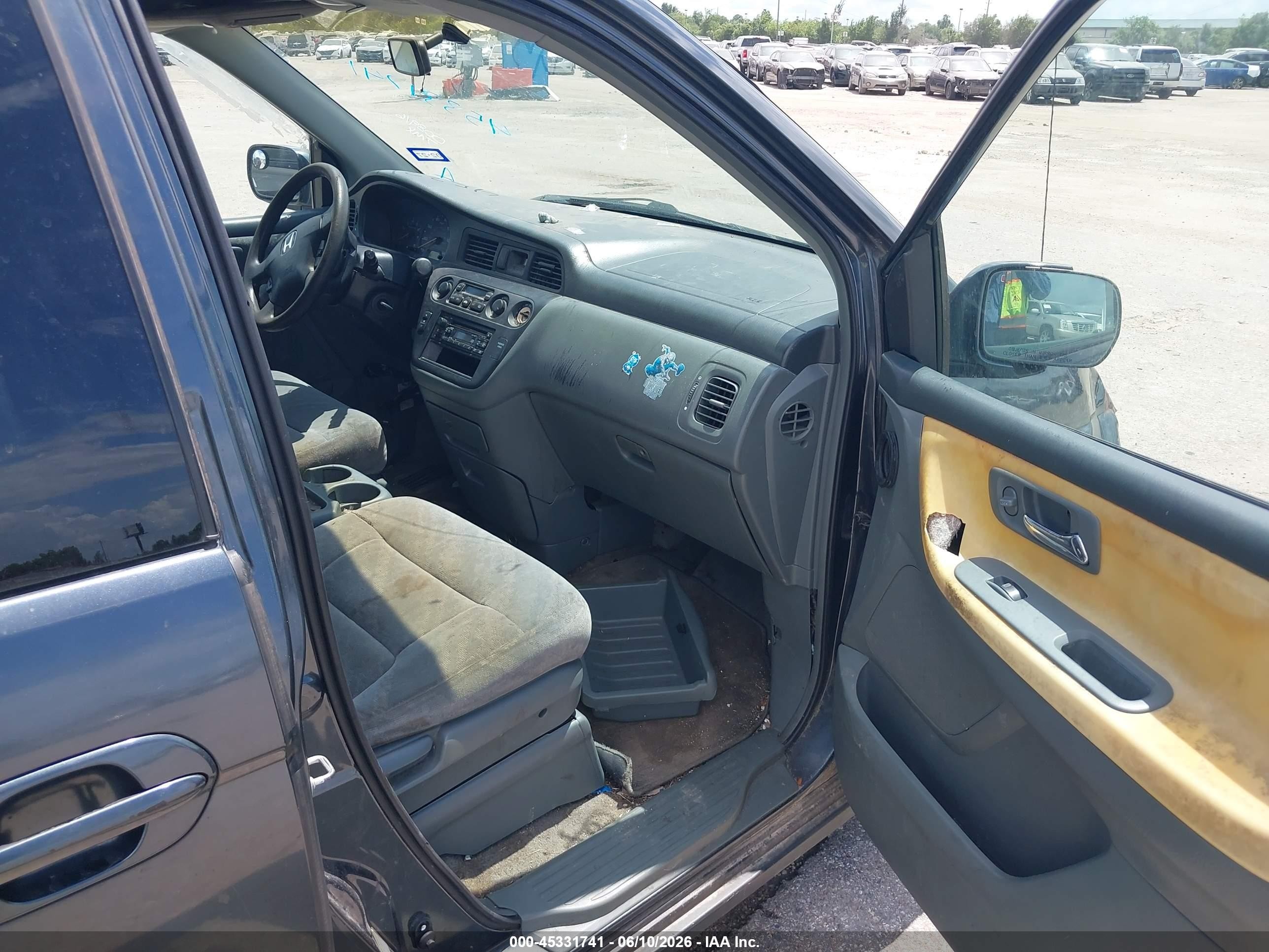 2004 Honda Odyssey Ex Gray vin: 5FNRL18664B008916