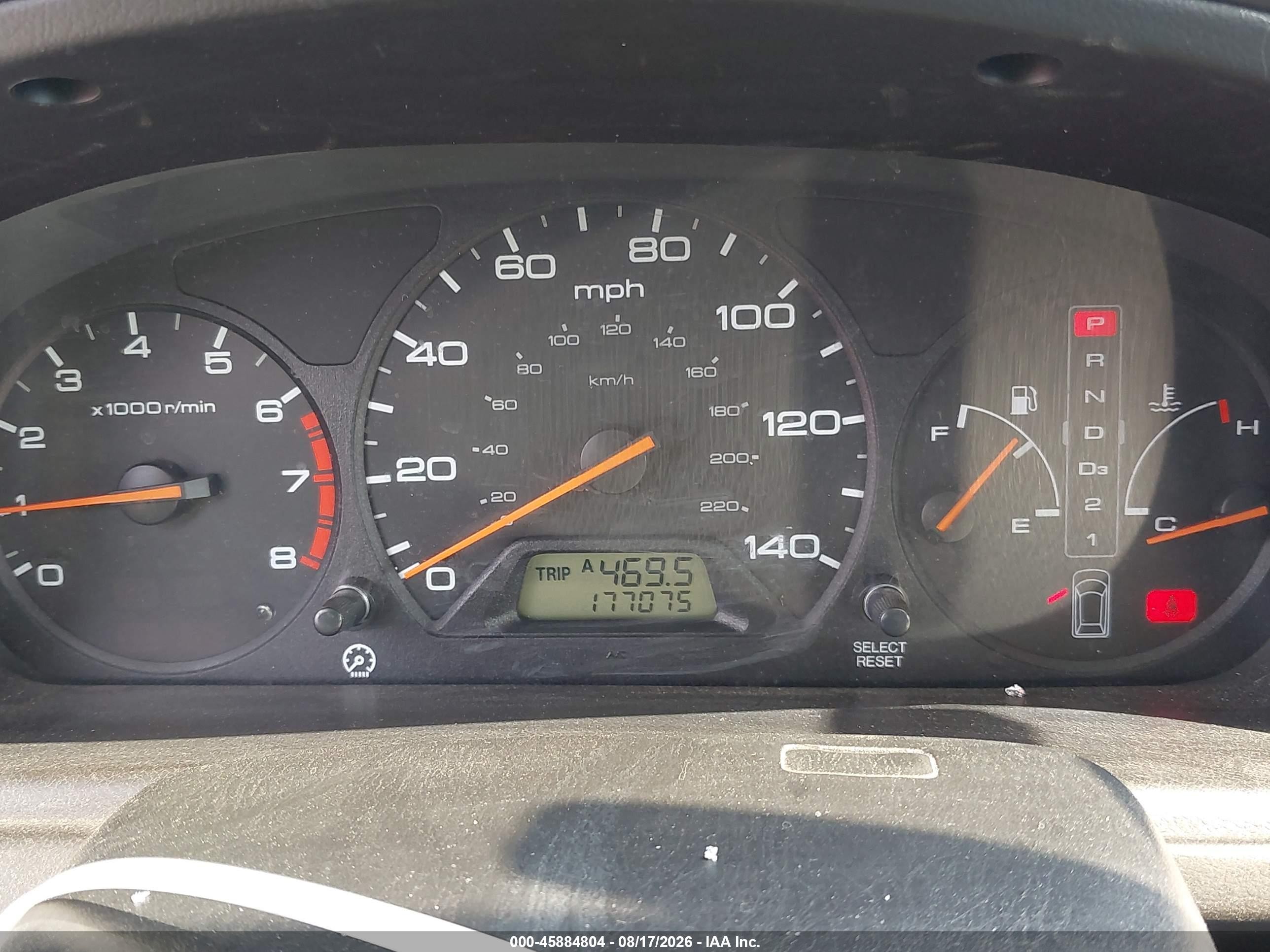 2004 Honda Odyssey Ex White vin: 5FNRL18664B010827