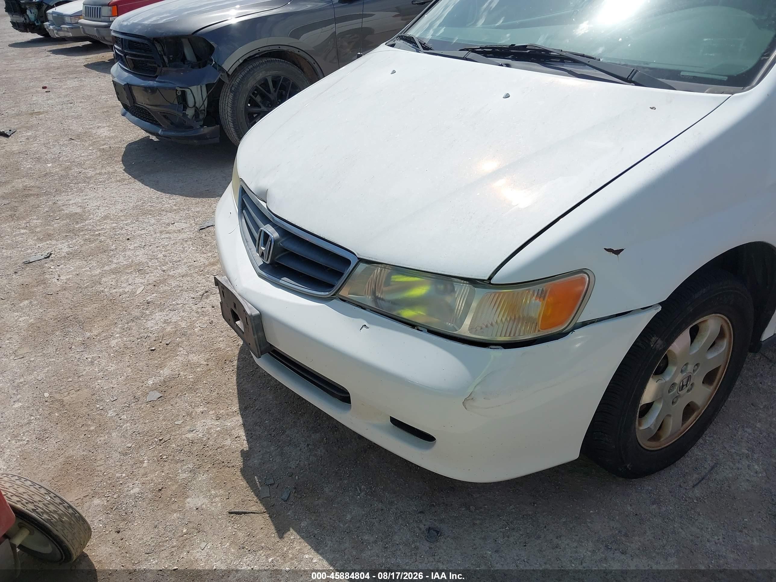 2004 Honda Odyssey Ex White vin: 5FNRL18664B010827