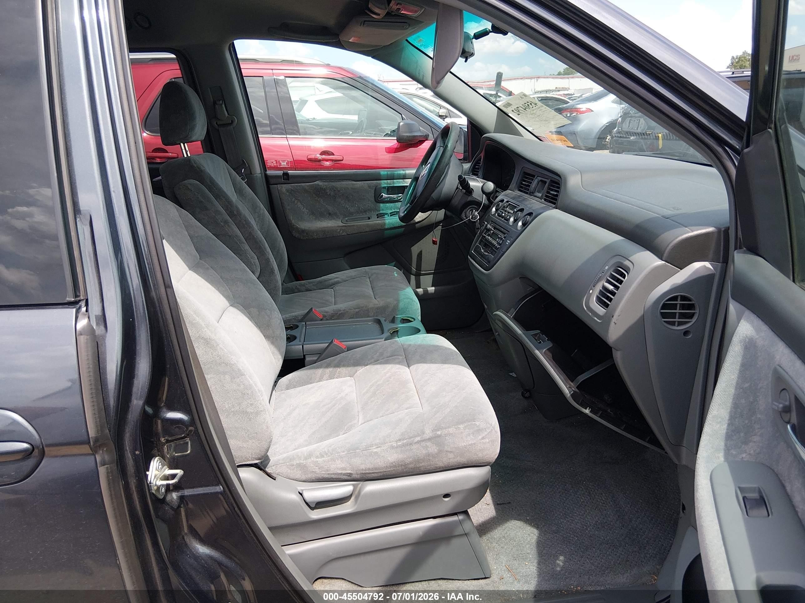 2004 Honda Odyssey Ex Blue vin: 5FNRL18664B017292