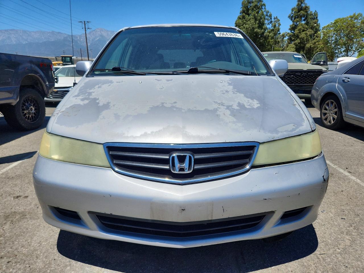 2004 Honda Odyssey Ex Silver vin: 5FNRL18664B044010