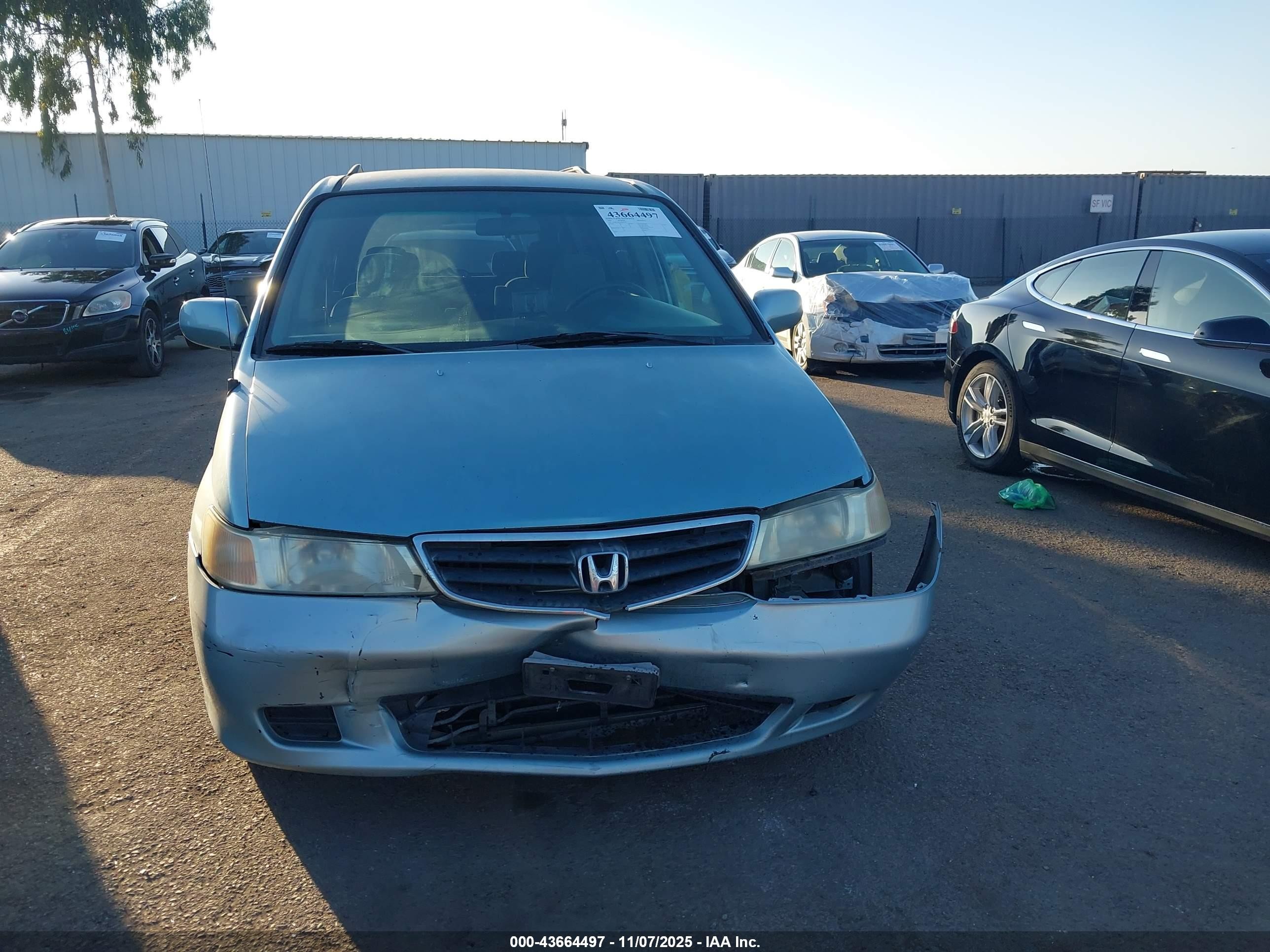 2004 Honda Odyssey Ex Light Blue vin: 5FNRL18674B067019