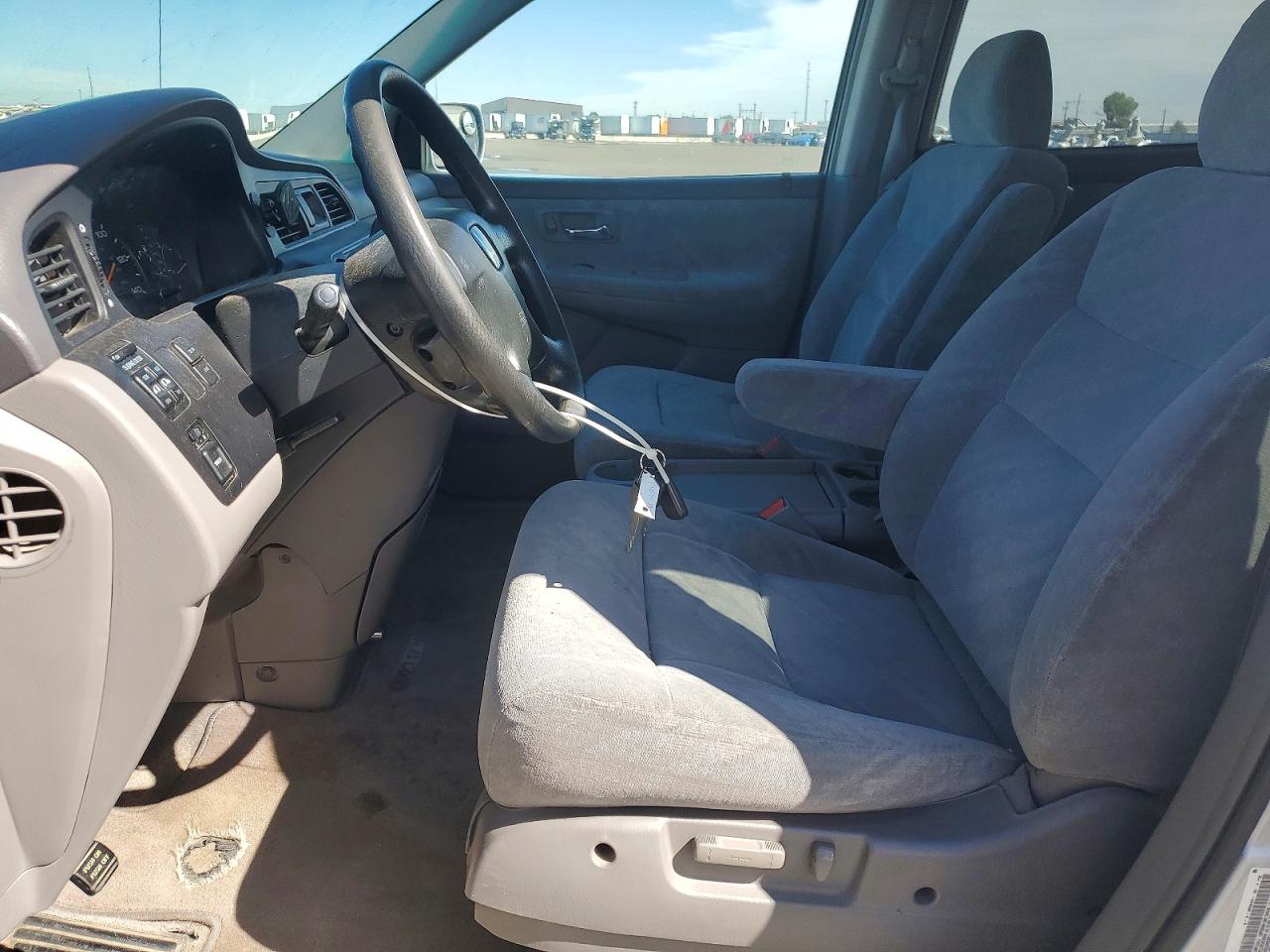 2004 Honda Odyssey Ex Серебряный vin: 5FNRL18674B083401
