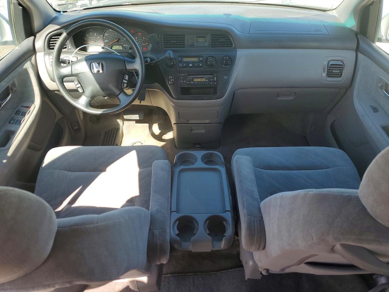 2004 Honda Odyssey Ex Серебряный vin: 5FNRL18674B083401
