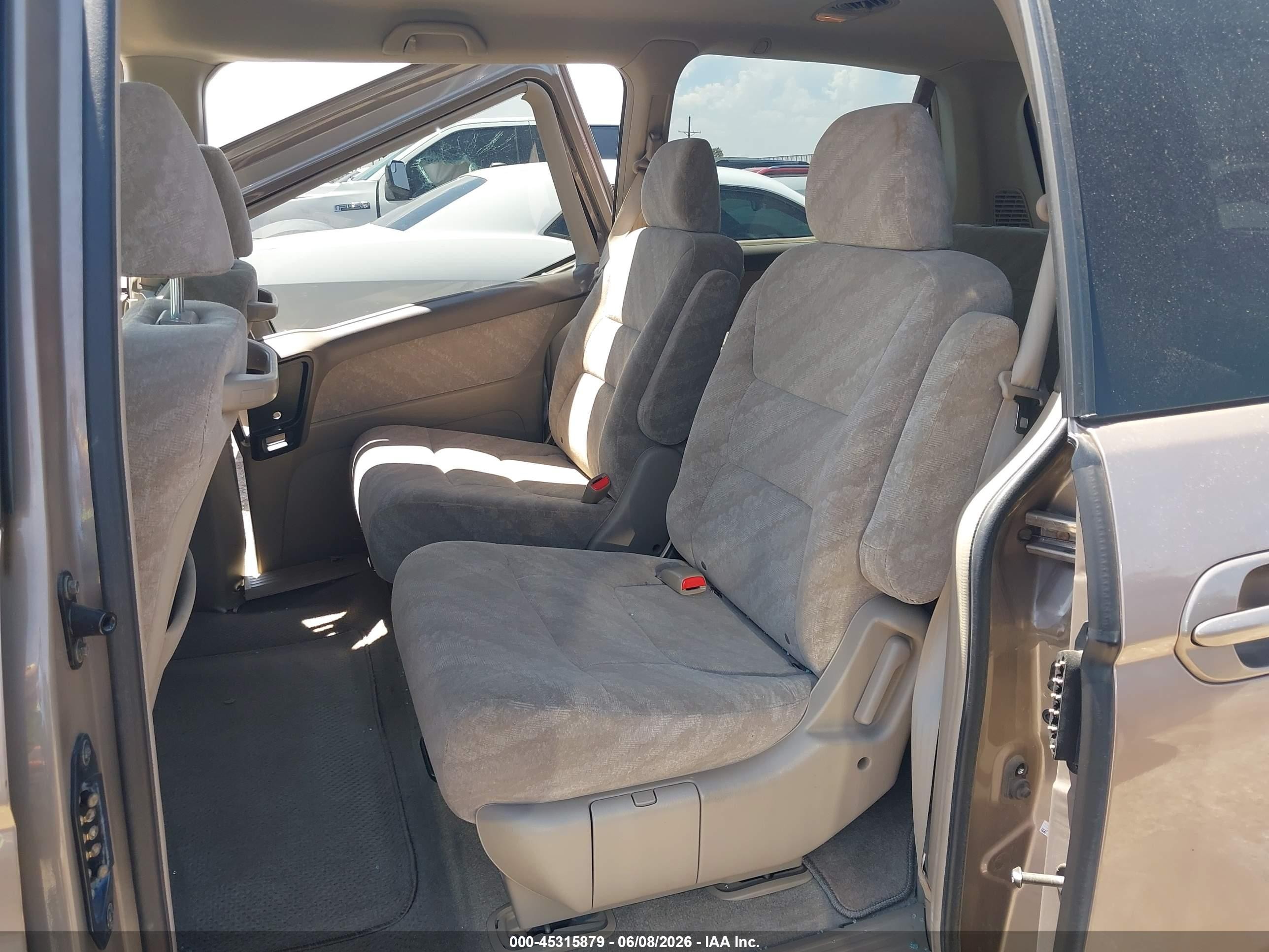 2003 Honda Odyssey Ex Gold vin: 5FNRL18683B074849