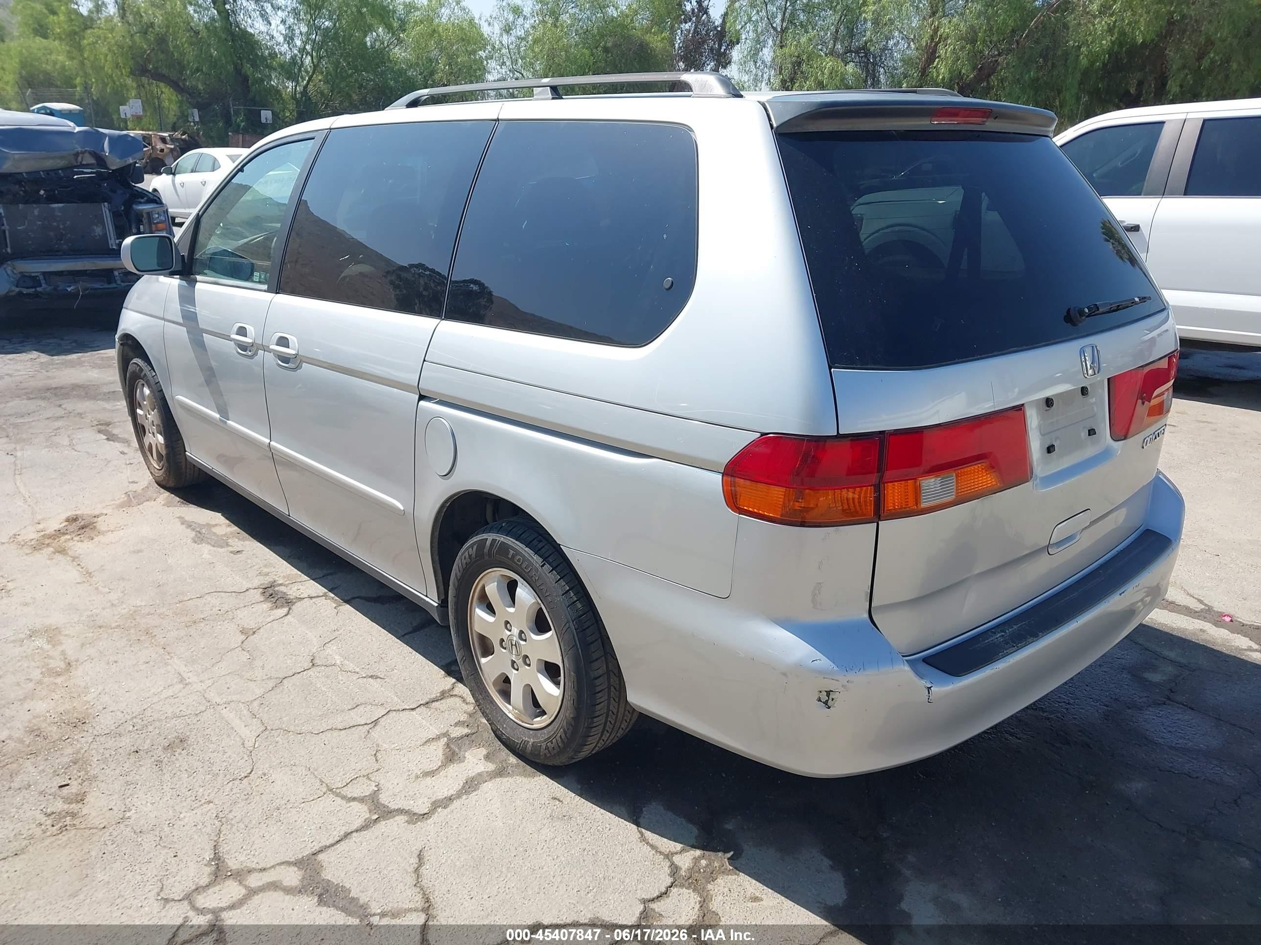 2004 Honda Odyssey Ex Silver vin: 5FNRL18684B034448