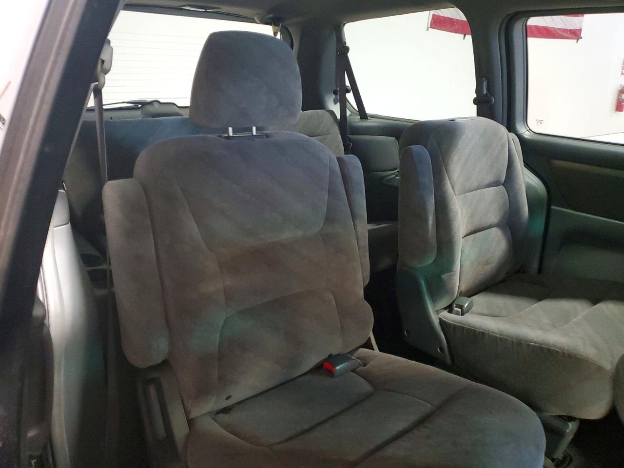 2004 Honda Odyssey Ex Gray vin: 5FNRL18684B120066