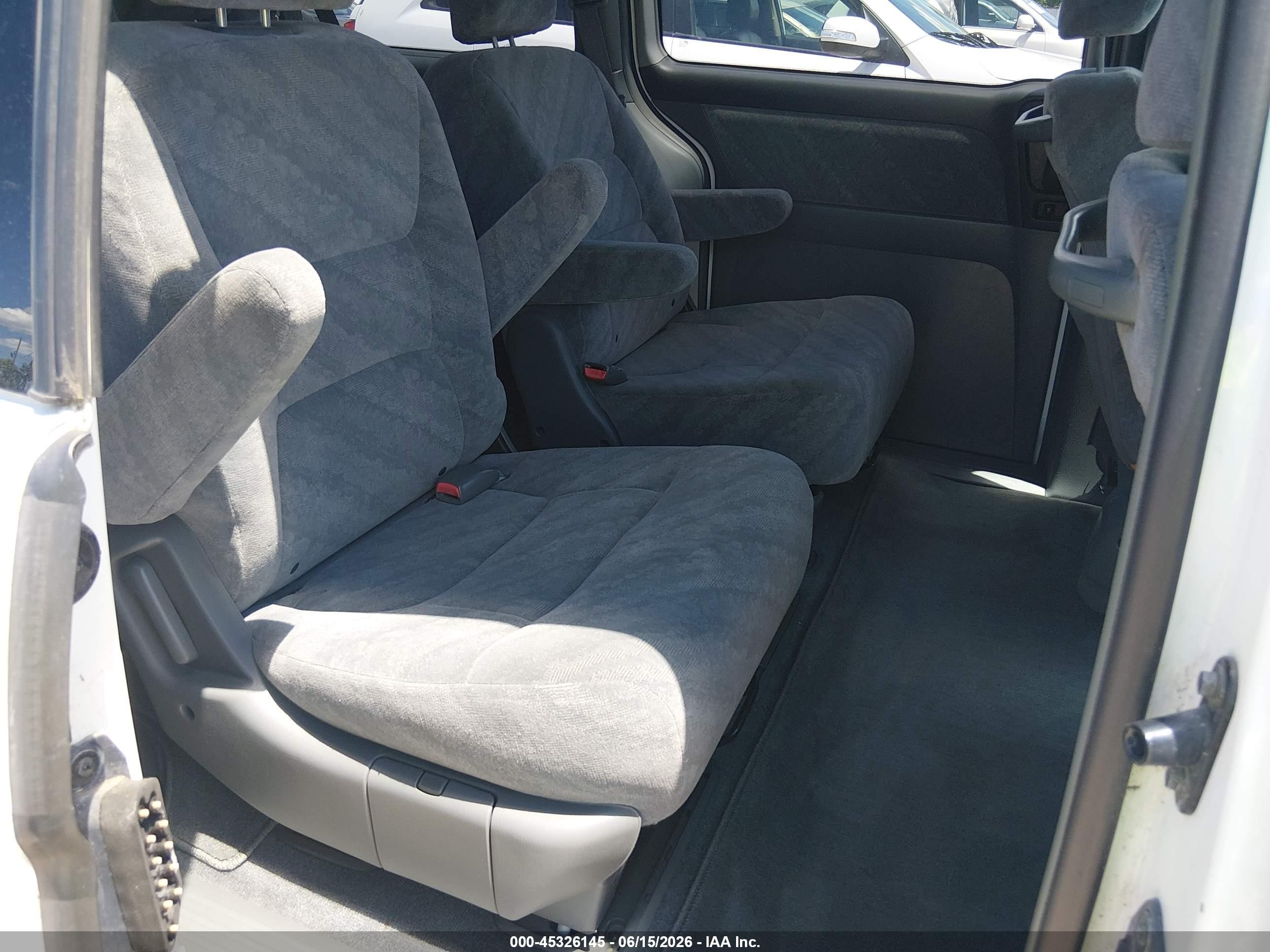 2003 Honda Odyssey Ex White vin: 5FNRL18693B109642