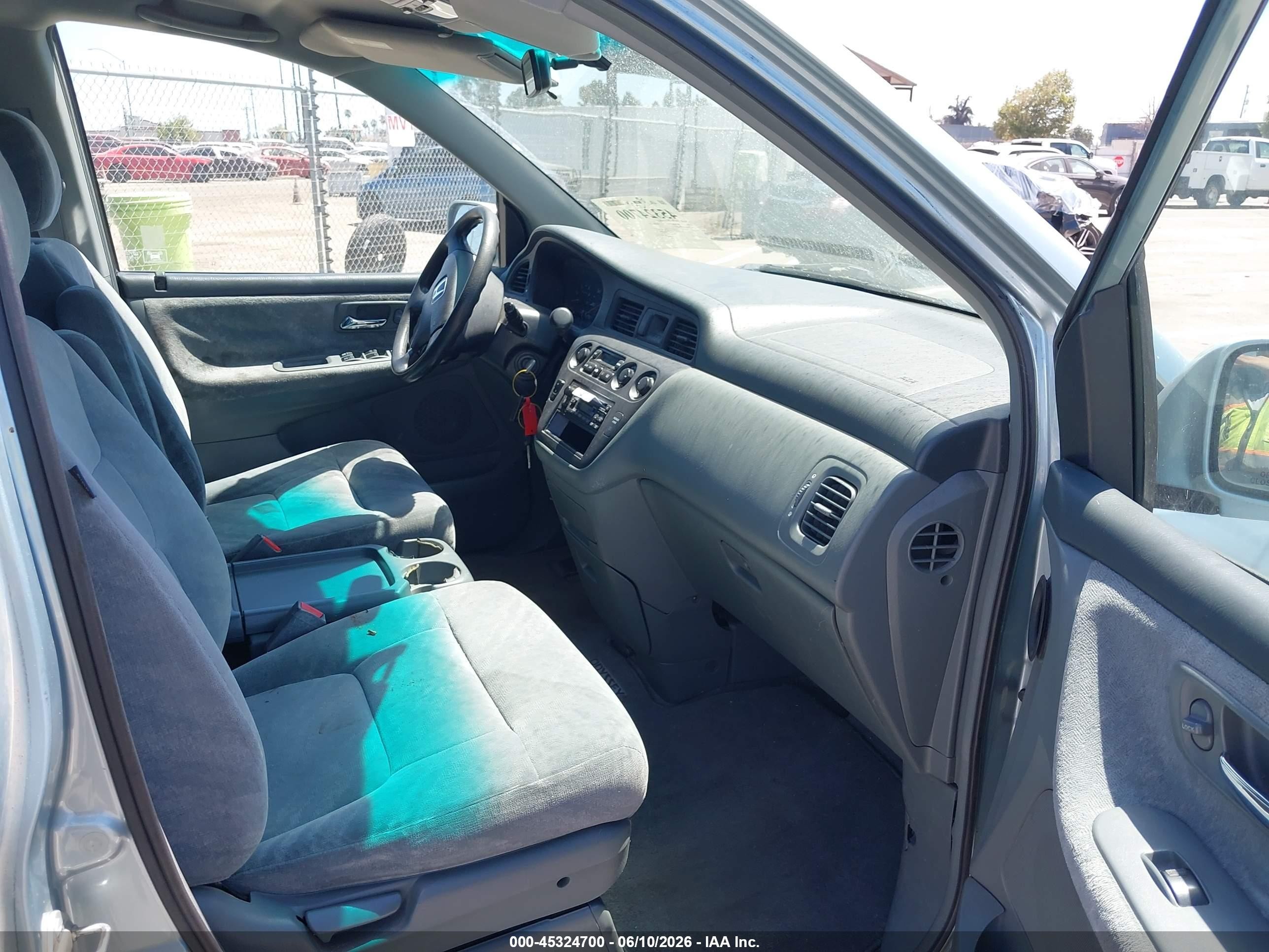 2004 Honda Odyssey Ex Light Blue vin: 5FNRL18694B069676