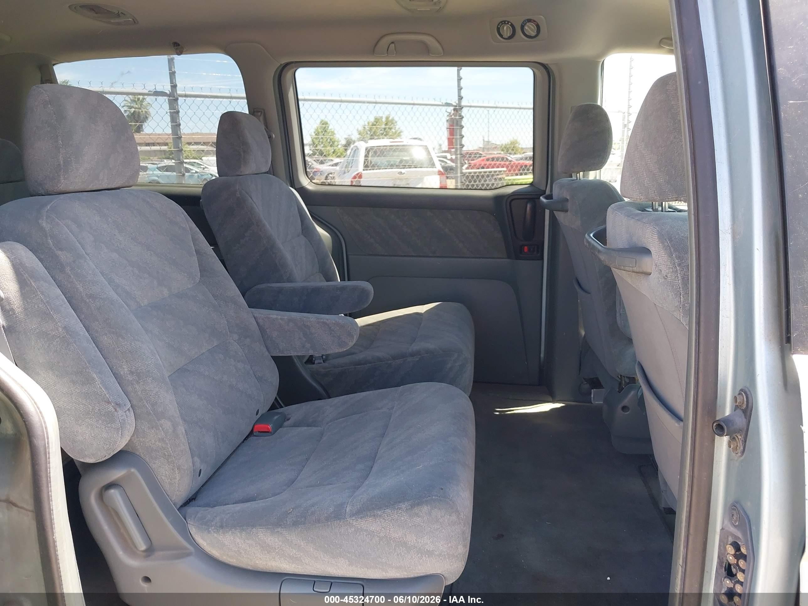 2004 Honda Odyssey Ex Light Blue vin: 5FNRL18694B069676