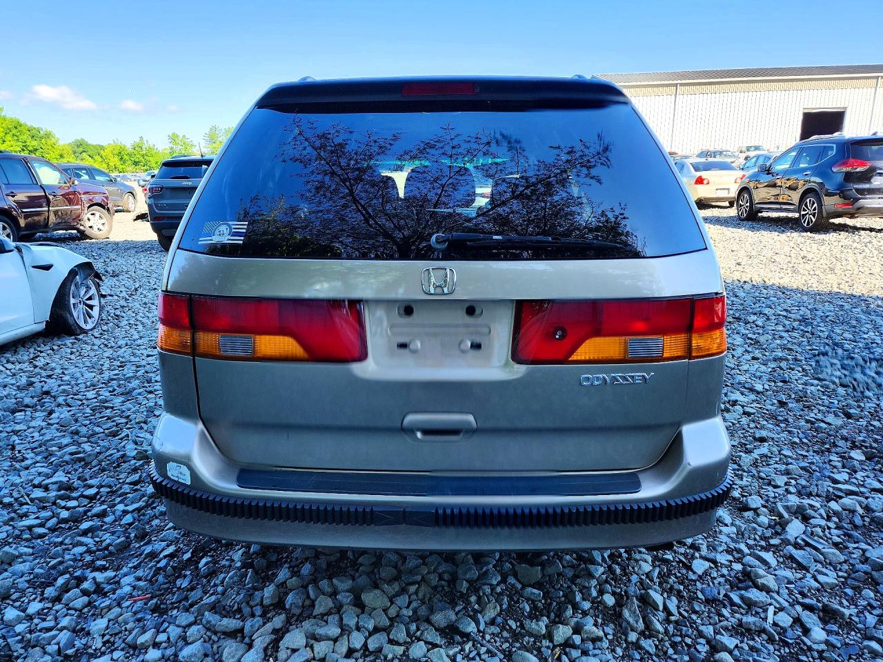 2004 Honda Odyssey Ex Silver vin: 5FNRL186X4B037402
