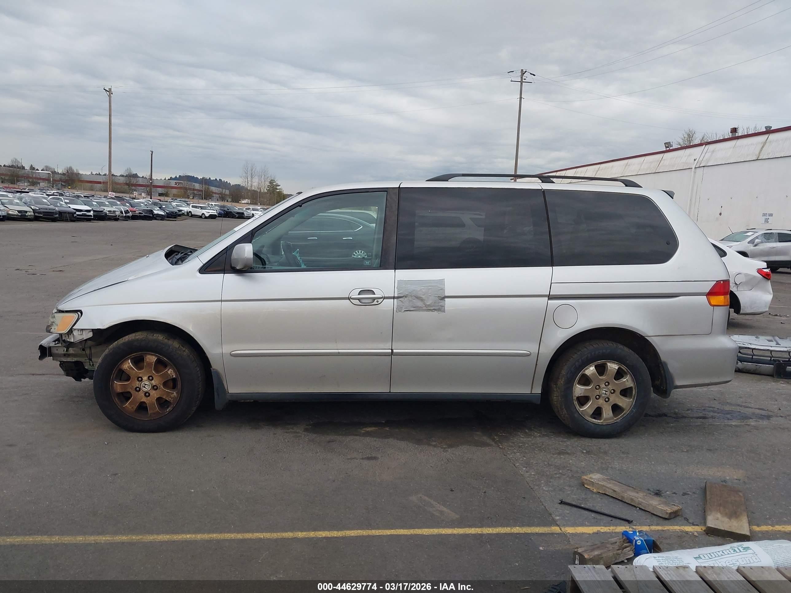 2003 Honda Odyssey Ex-l Silver vin: 5FNRL18703B108663