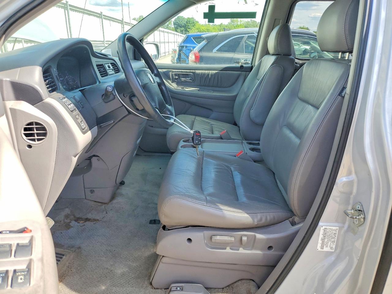 2003 Honda Odyssey Exl Silver vin: 5FNRL18723B144774