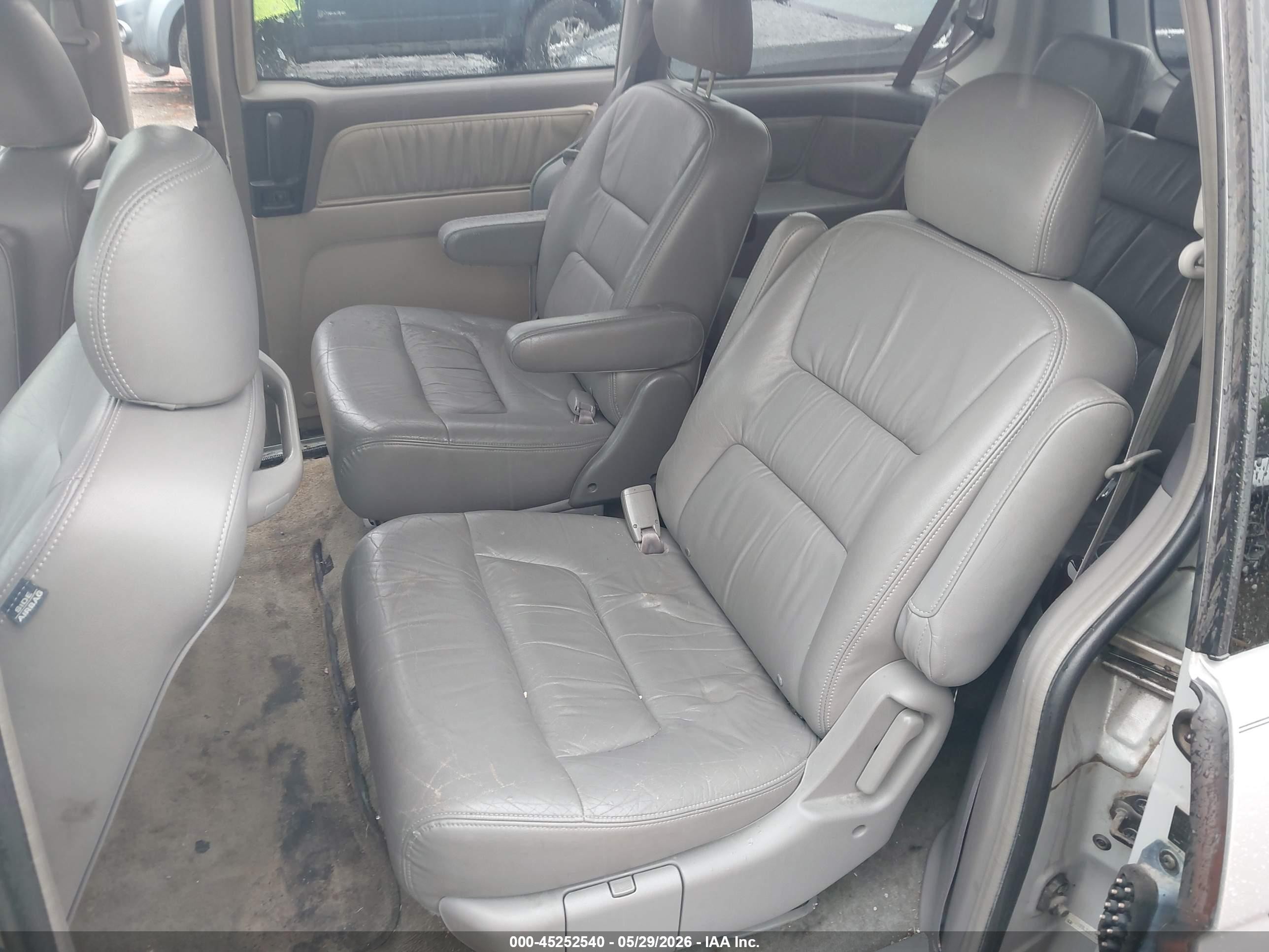 2002 Honda Odyssey Ex-l Серебряный vin: 5FNRL18772B050940