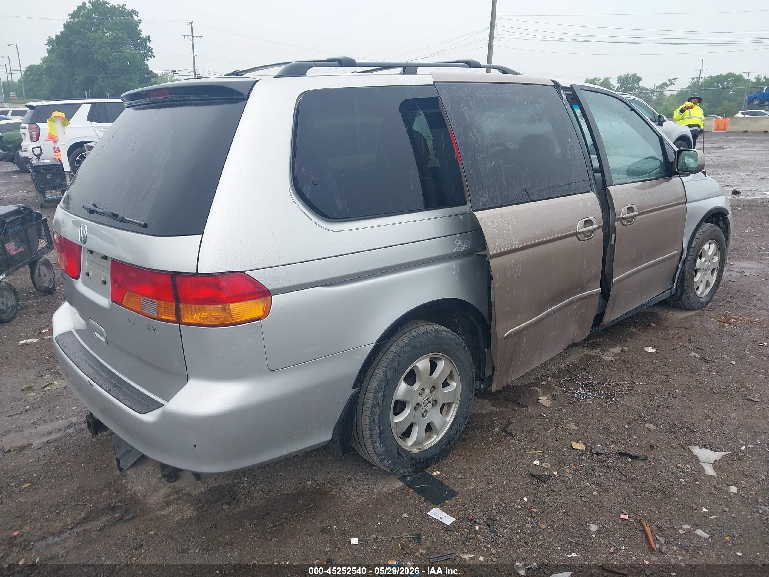 2002 Honda Odyssey Ex-l Серебряный vin: 5FNRL18772B050940