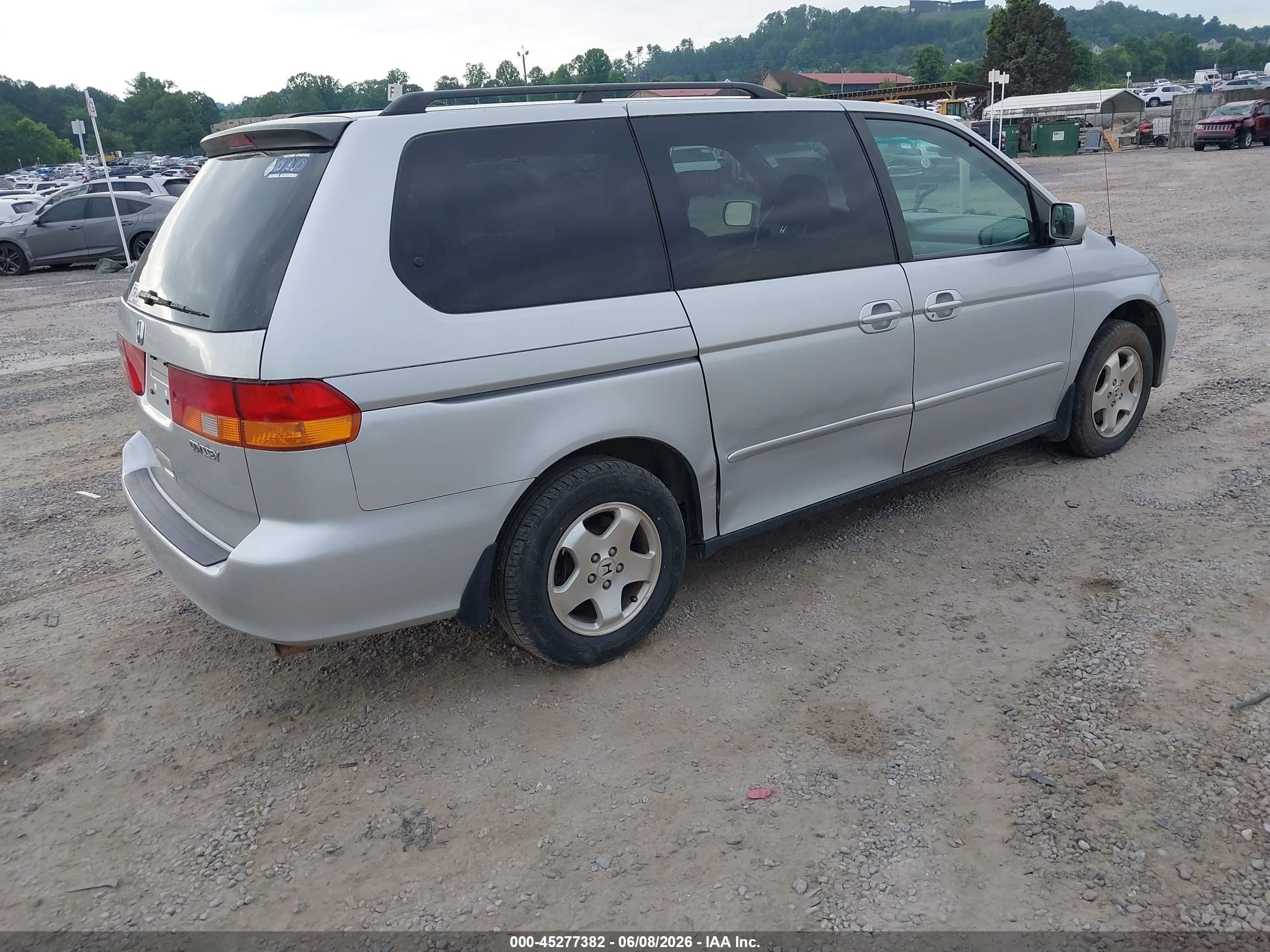 2004 Honda Odyssey Ex Silver vin: 5FNRL18824B109355