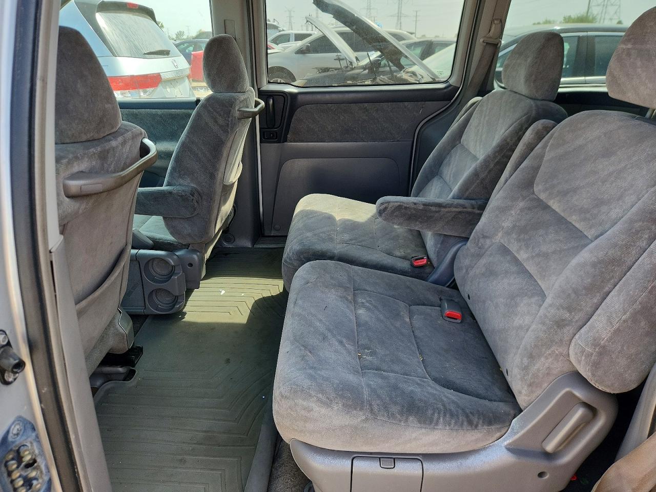 2004 Honda Odyssey Ex Gray vin: 5FNRL18844B087598