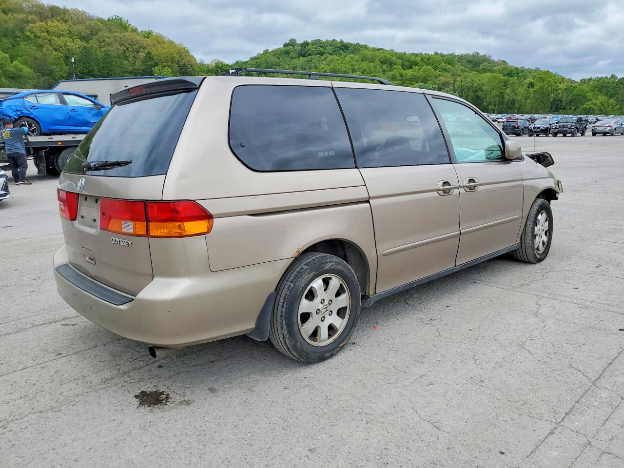 2004 Honda Odyssey Ex Gold vin: 5FNRL18844B145399