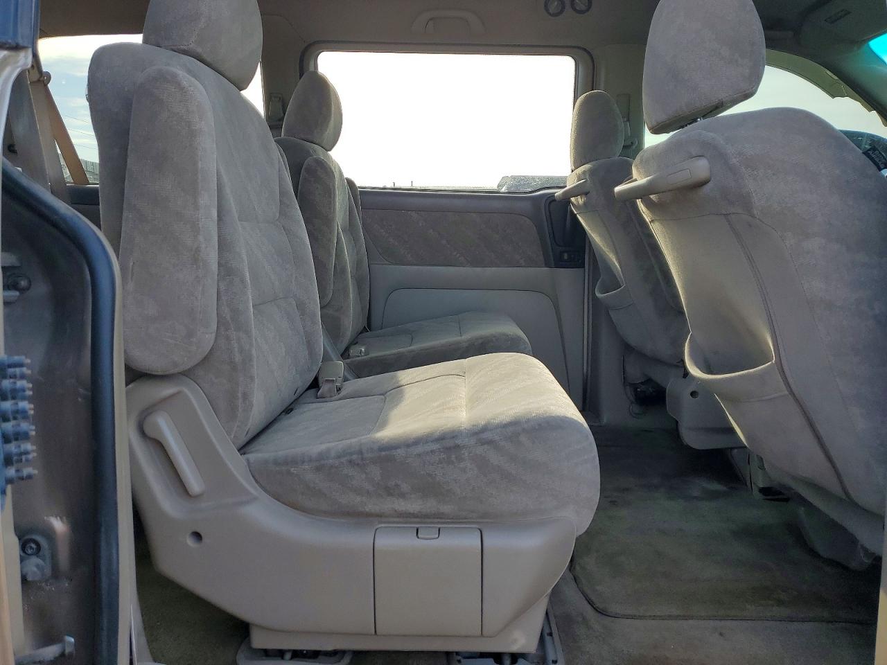 2004 Honda Odyssey Ex Золотой vin: 5FNRL188X4B142460