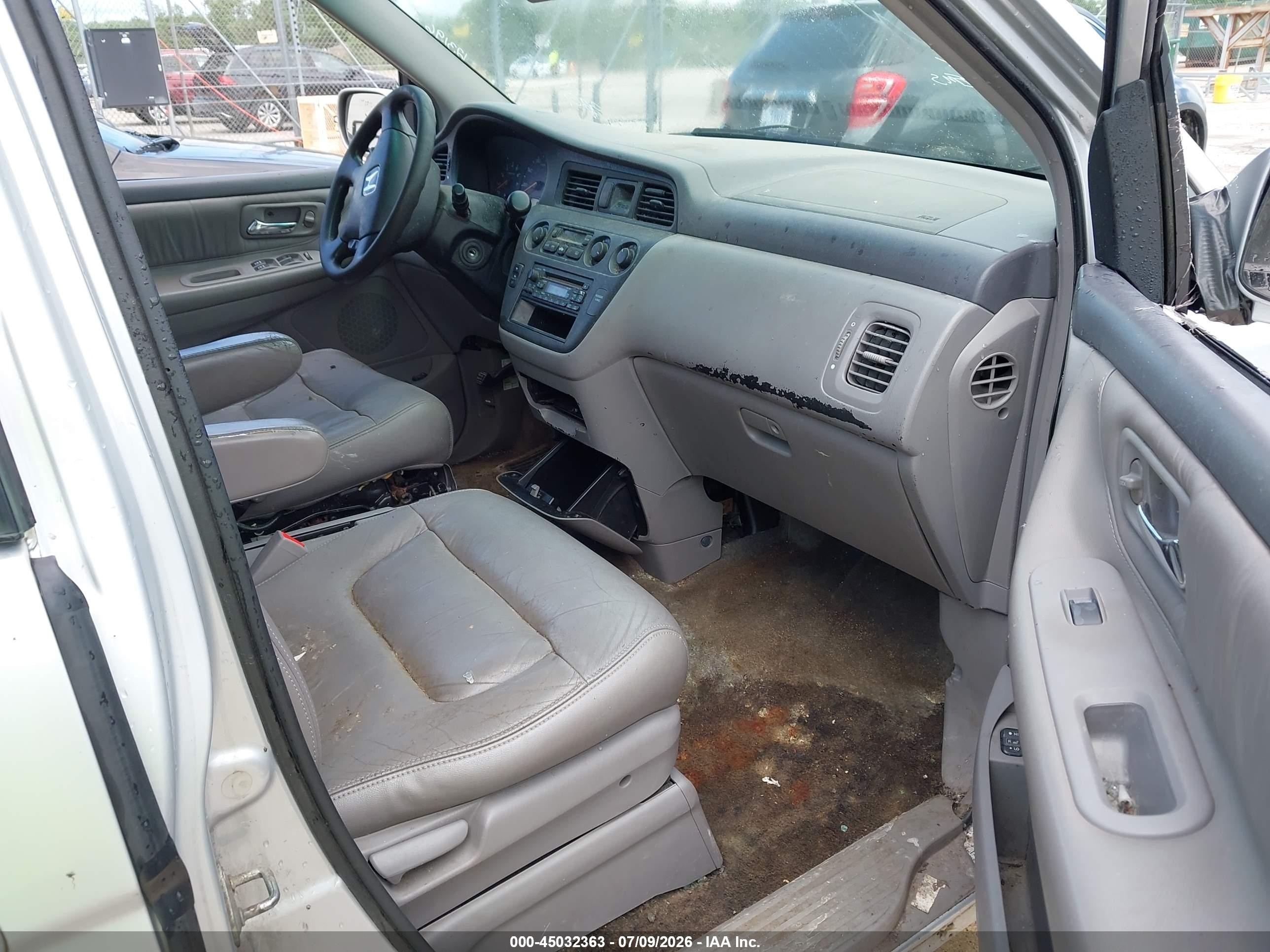 2004 Honda Odyssey Ex-l Silver vin: 5FNRL18904B123196