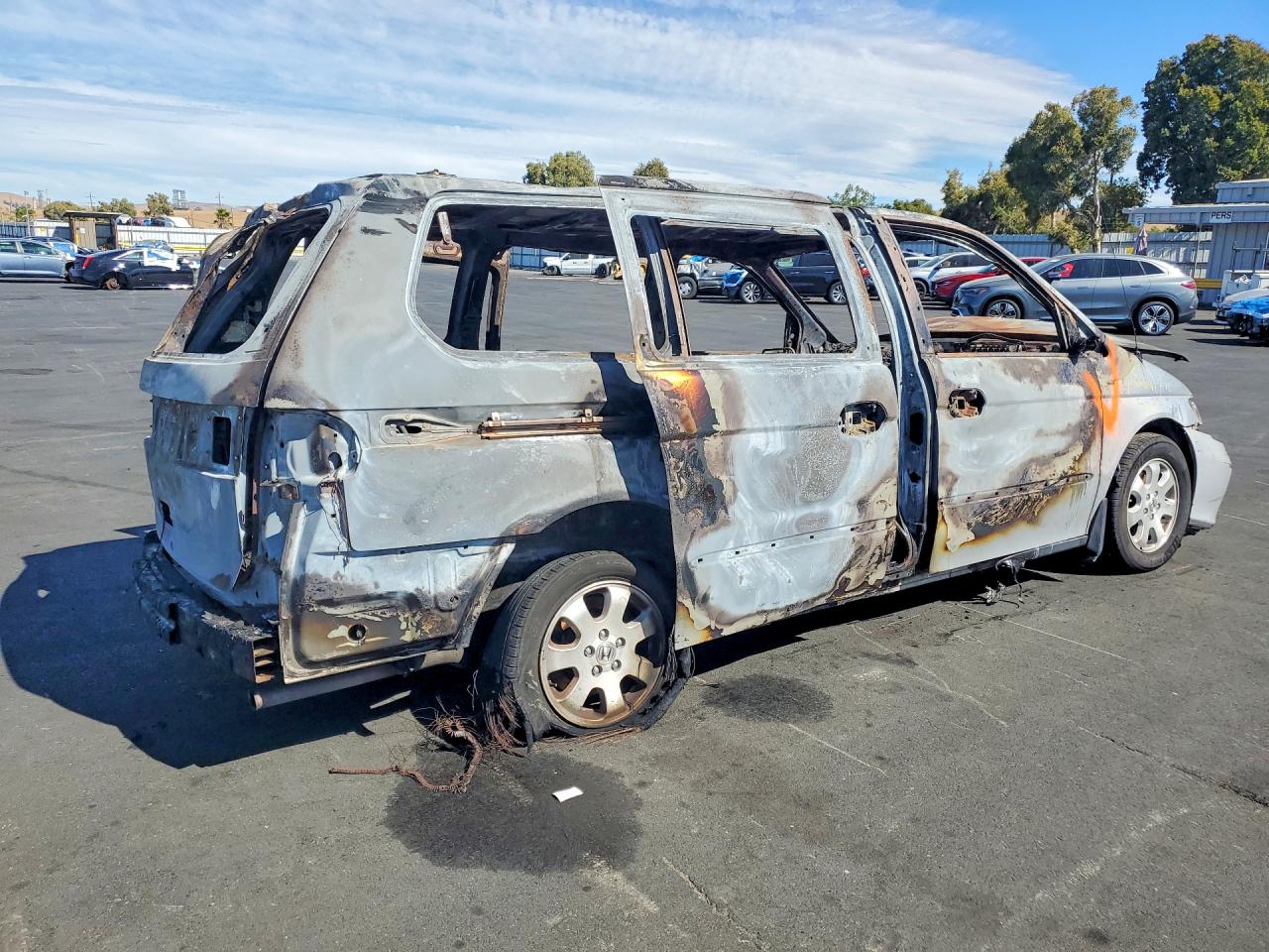 2003 Honda Odyssey Exl Burn vin: 5FNRL18923B129578