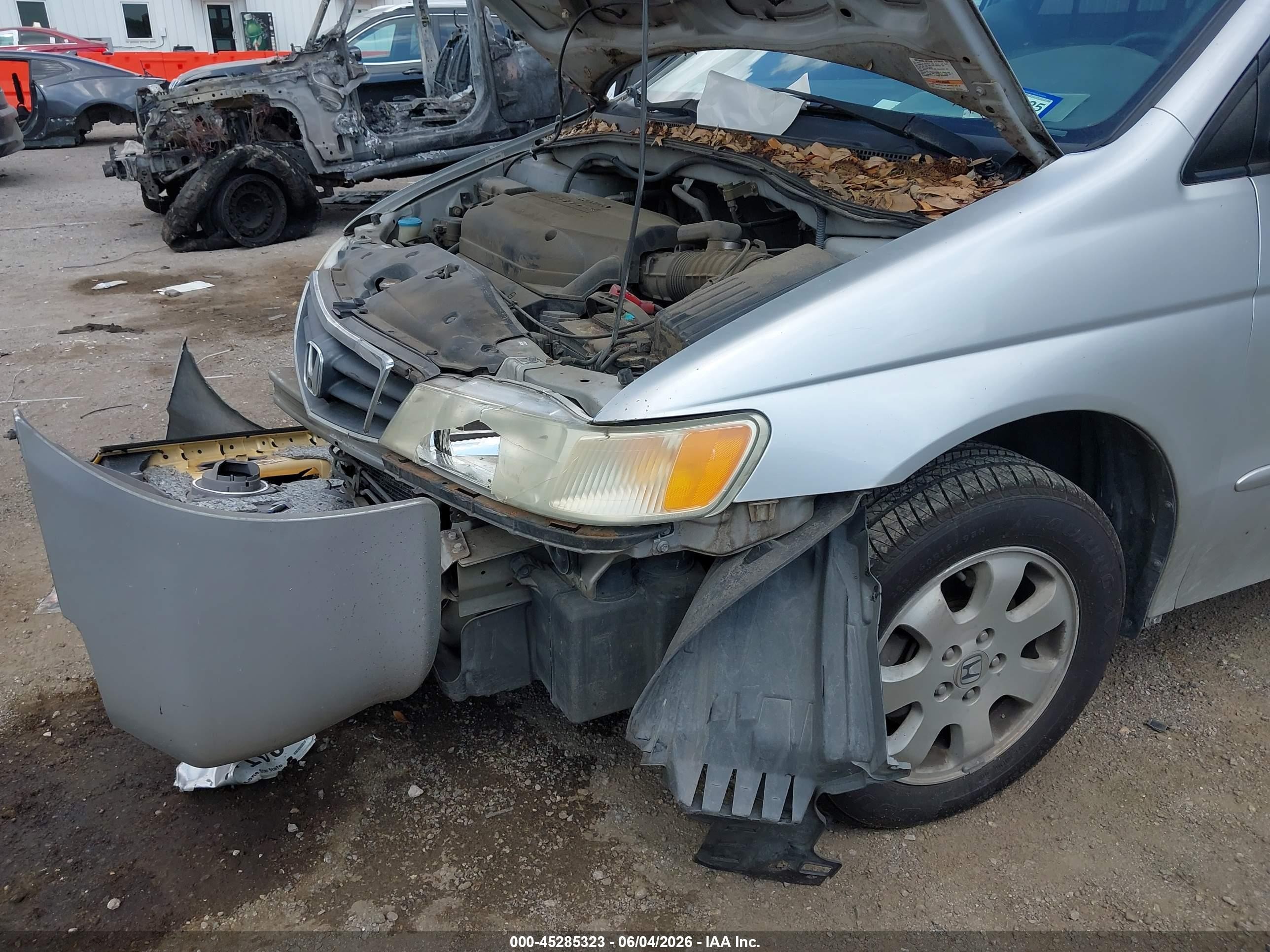 2003 Honda Odyssey Ex-l Silver vin: 5FNRL18933B144574