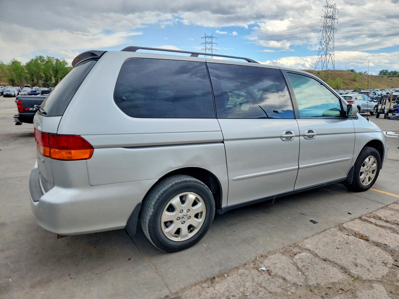 2004 Honda Odyssey Exl Серебряный vin: 5FNRL18944B121631
