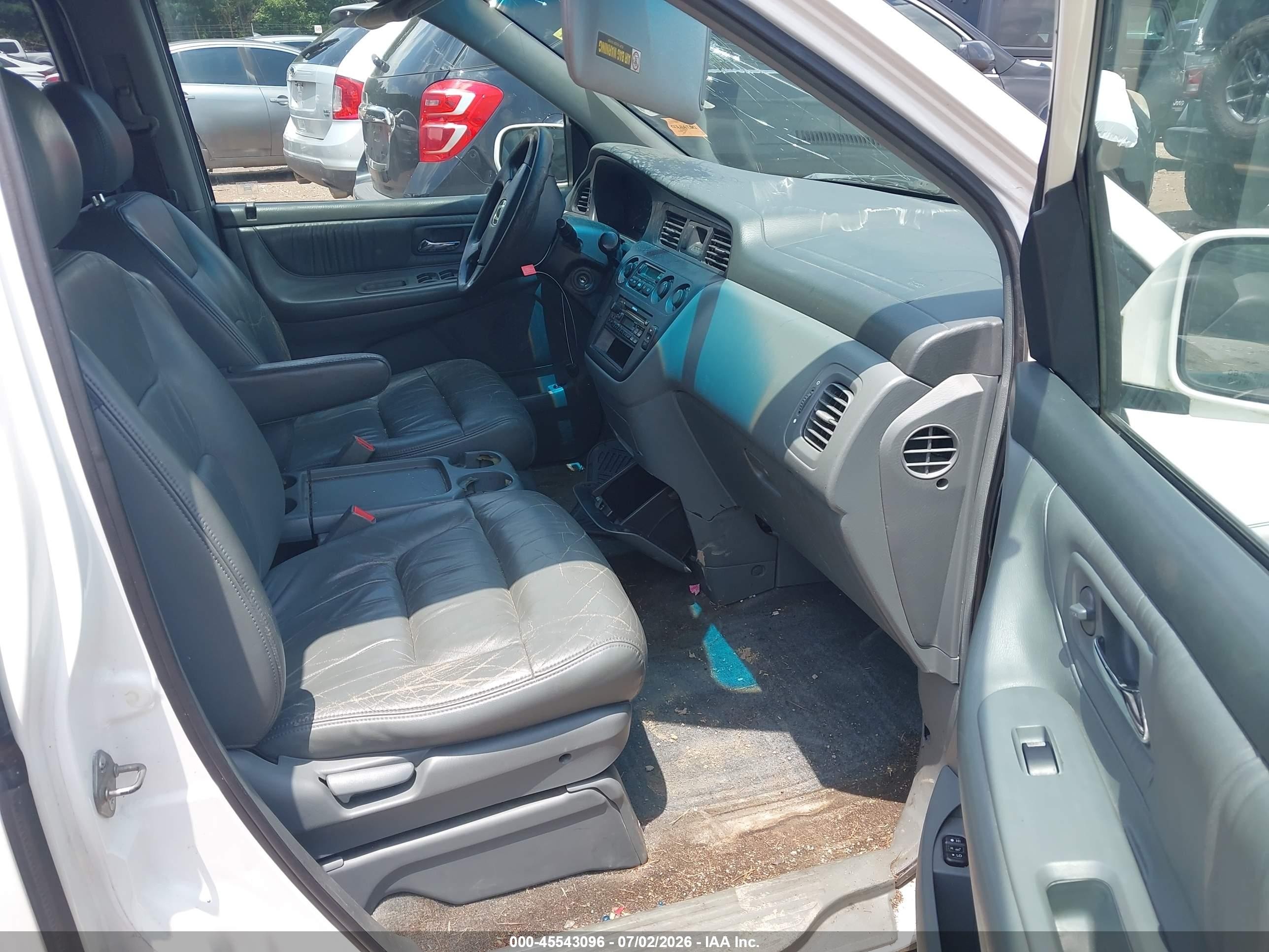 2002 Honda Odyssey Ex-l White vin: 5FNRL18952B029943