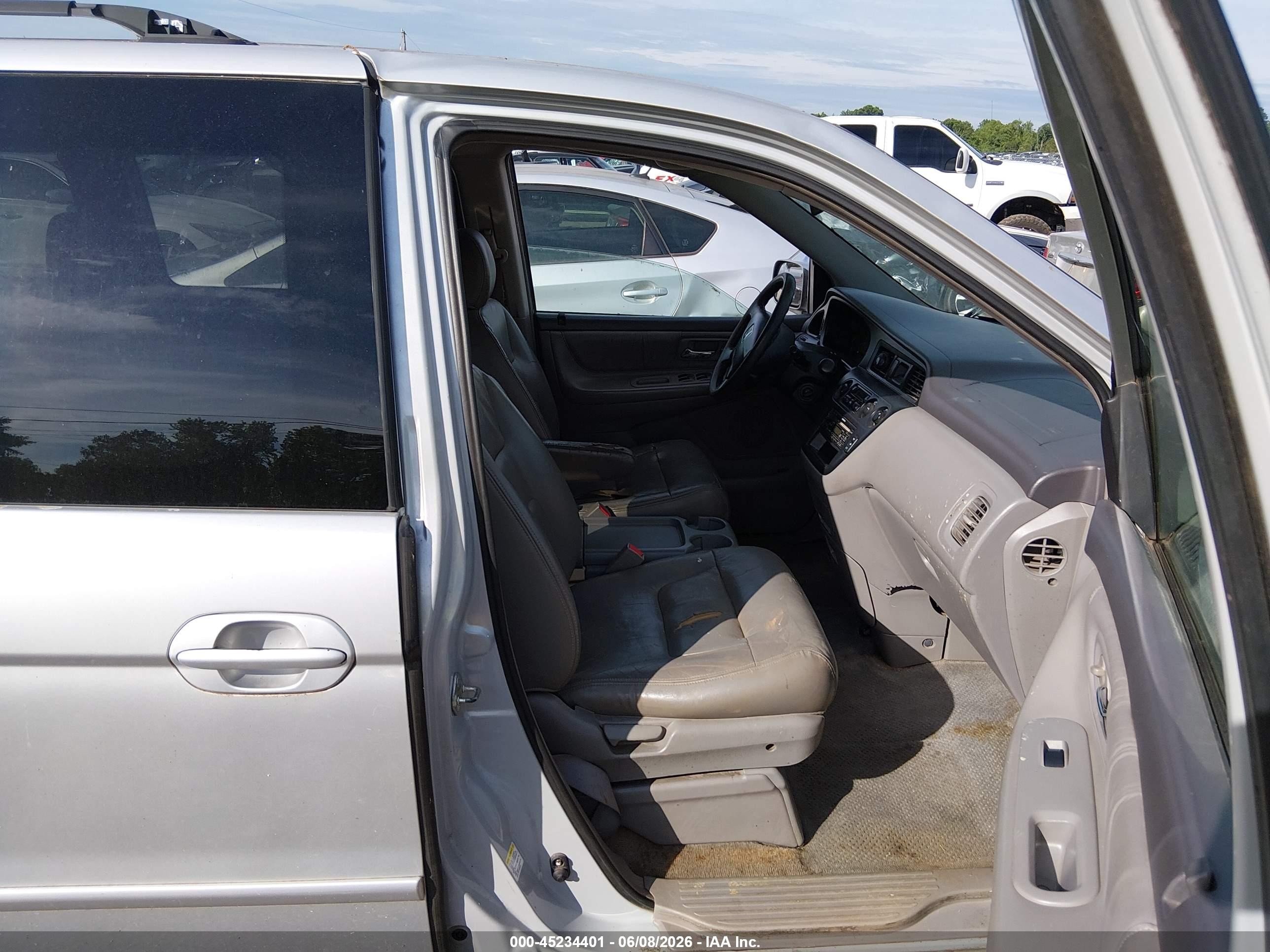 2002 Honda Odyssey Ex-l Silver vin: 5FNRL18952B055412