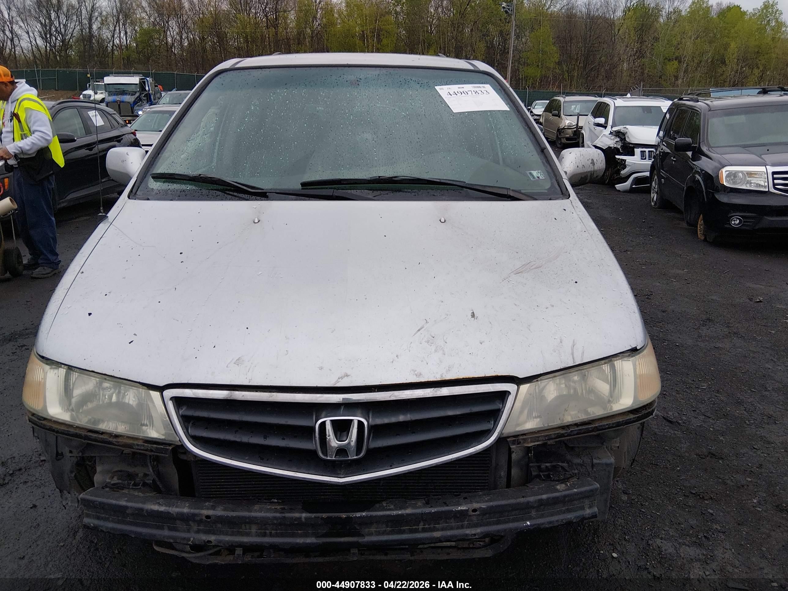 2003 Honda Odyssey Ex-l Silver vin: 5FNRL18953B083132